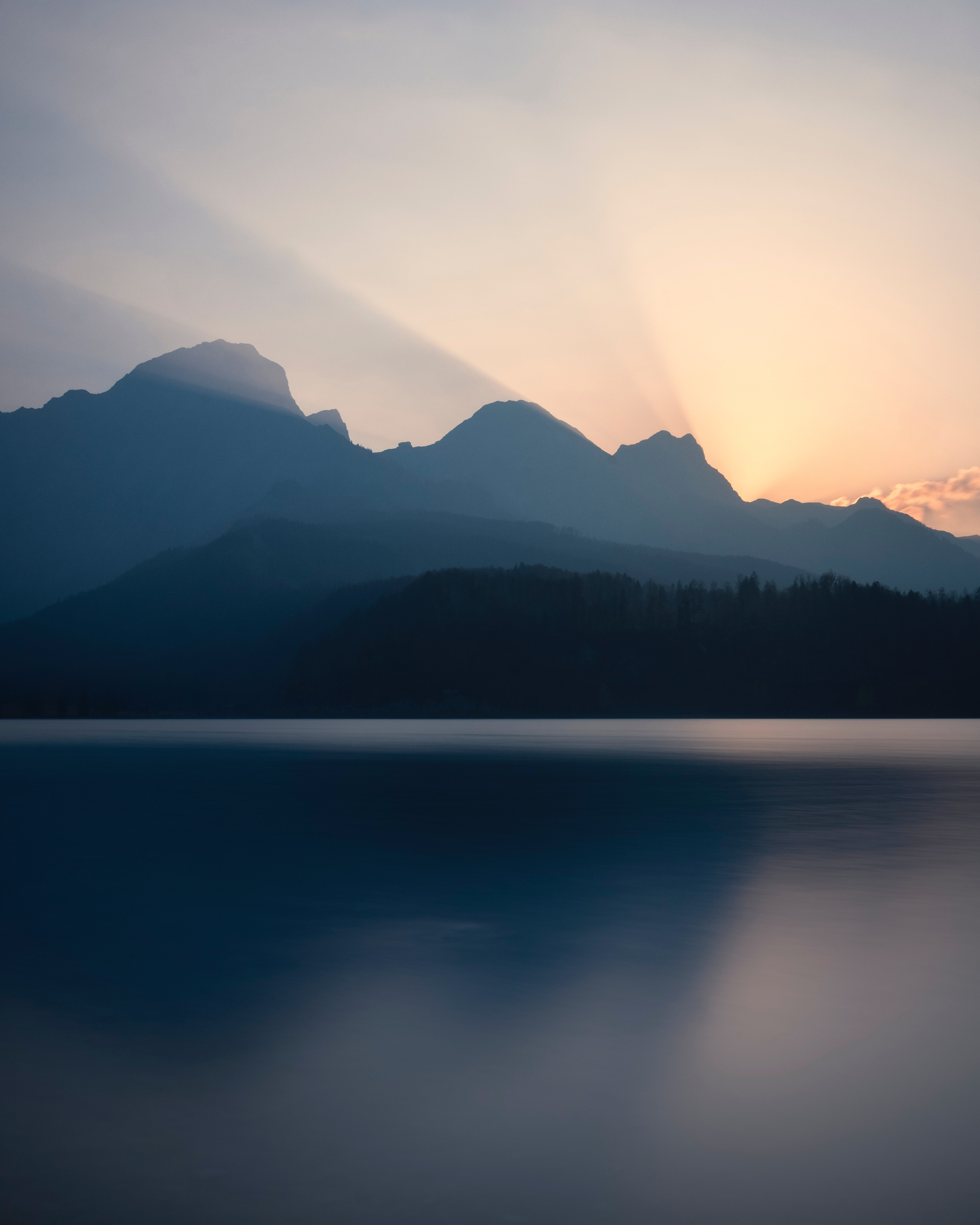 Laden Sie das Natur, Sunset, Mountains, See, Licht, Sky, Scheinen, Stille-Bild kostenlos auf Ihren PC-Desktop herunter