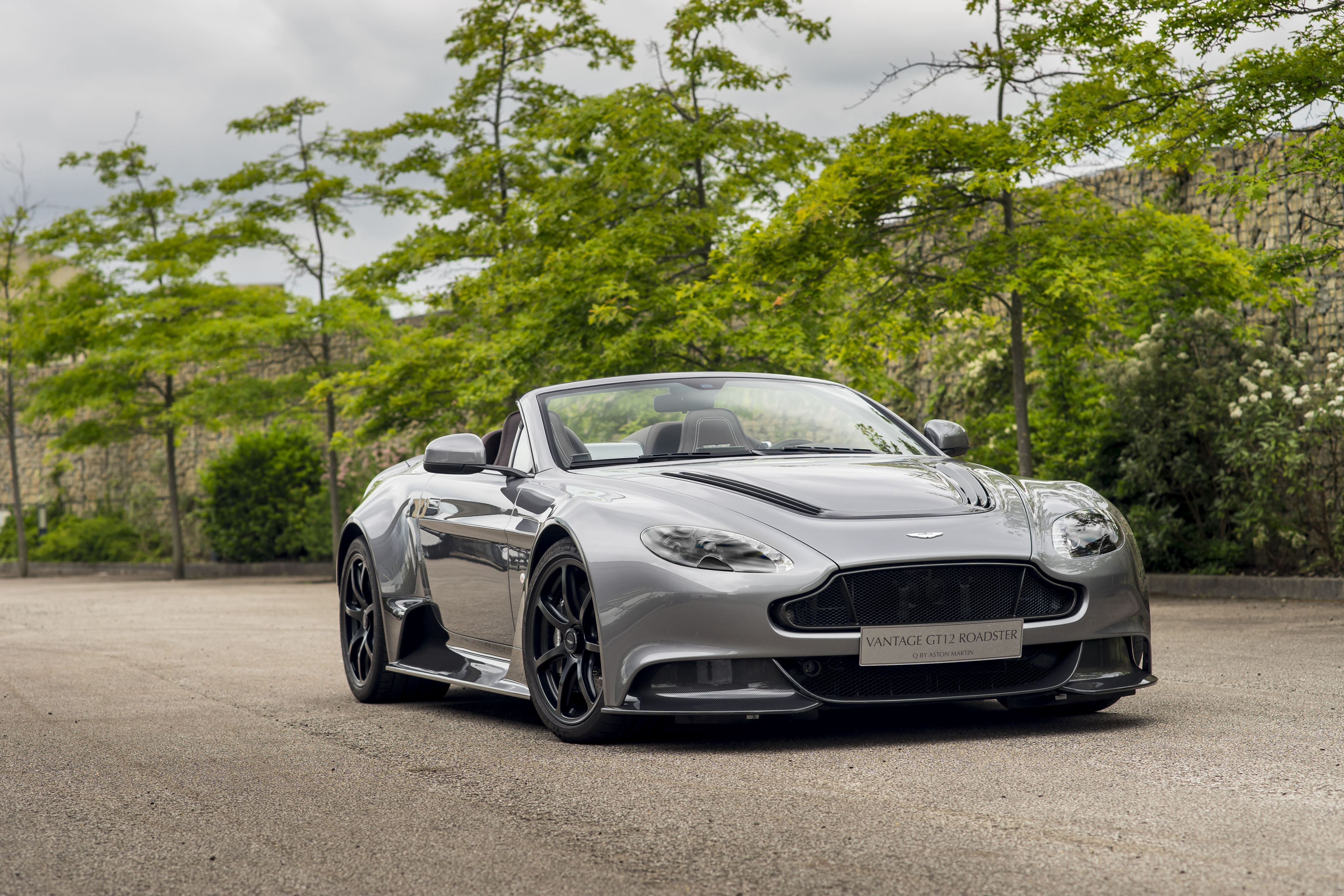 Aston Martin db9 Vantage