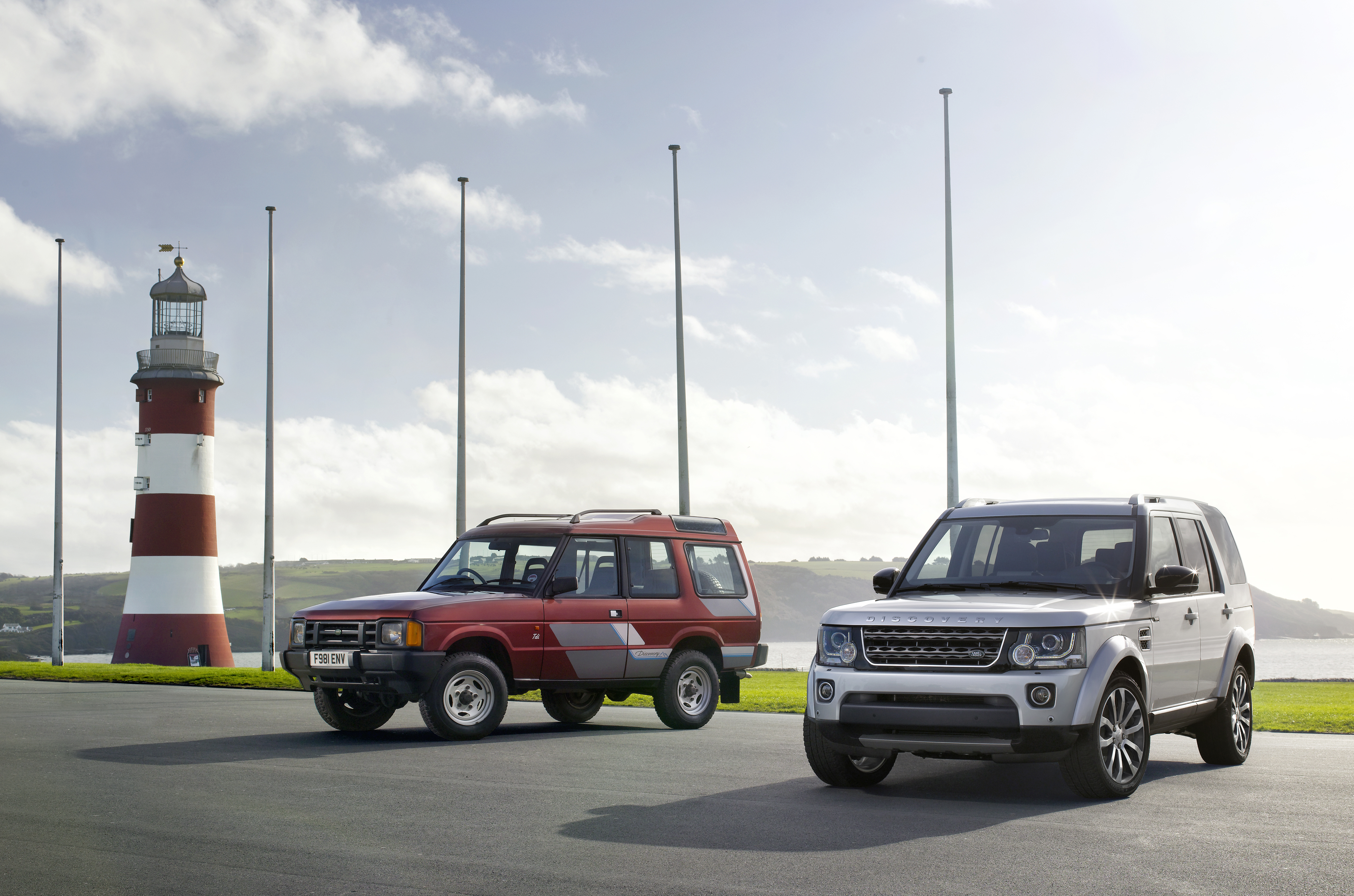 Завантажити шпалери Land Rover Discovery на телефон безкоштовно