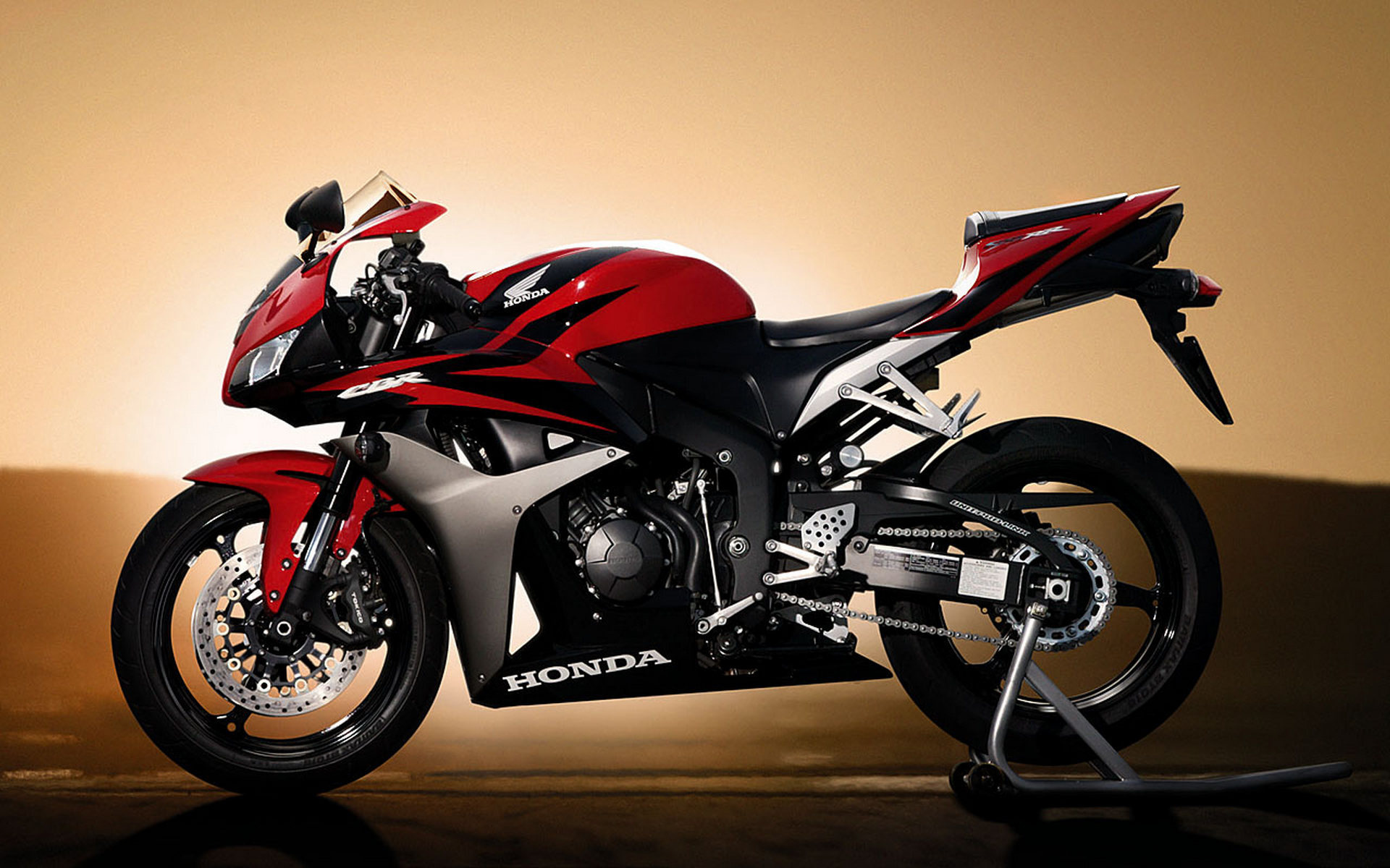 Мотоциклист Honda cbr600rr