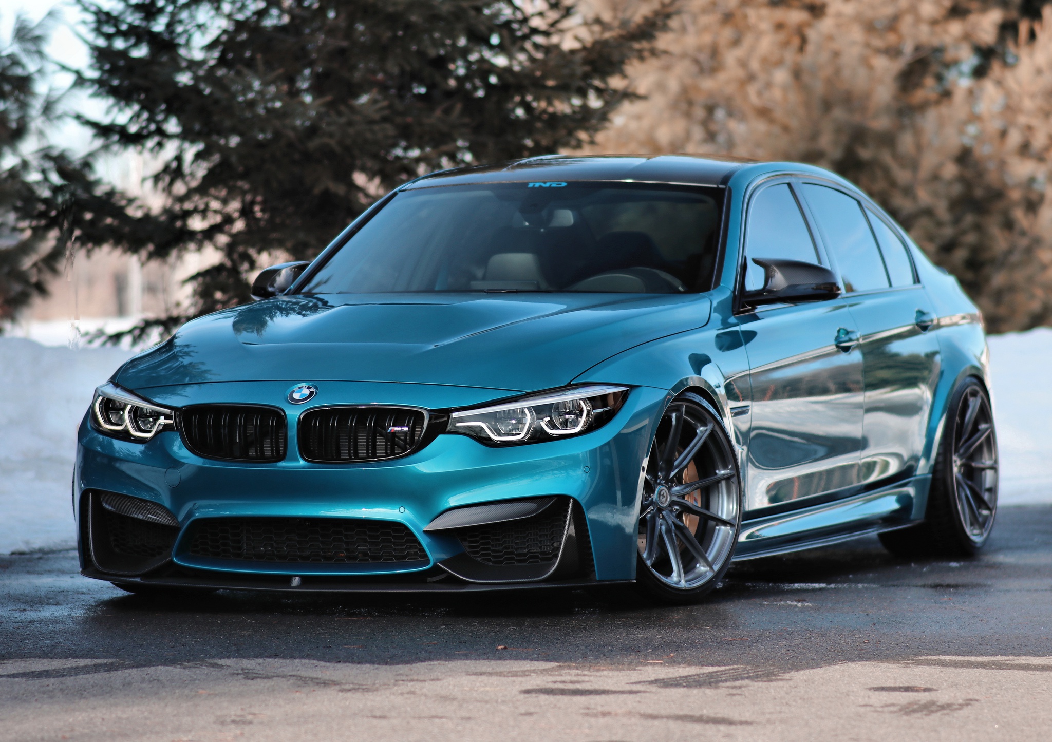 BMW m4 Mavi