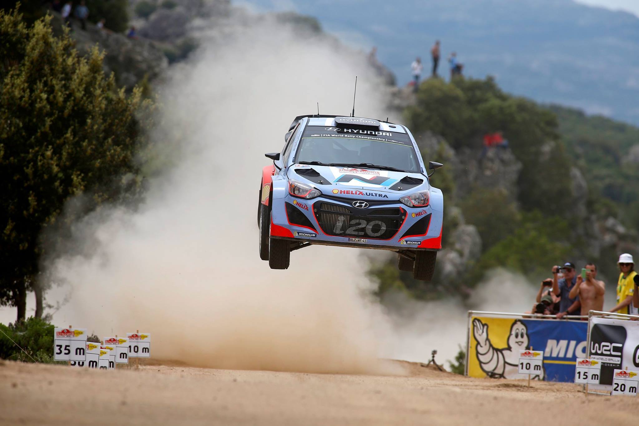 Hyundai i20 WRC Jump