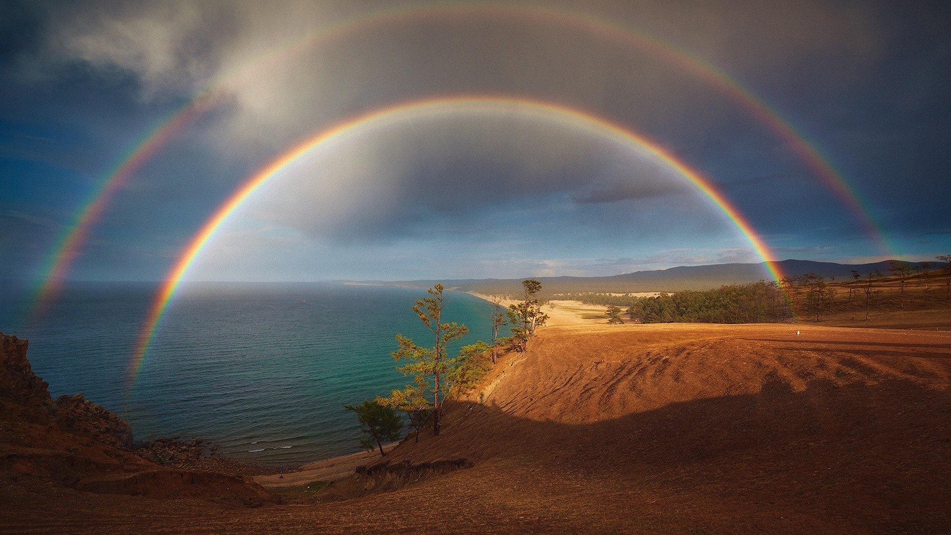Free download wallpaper Sea, Sand, Rainbow, Horizon, Tree, Earth on your PC desktop