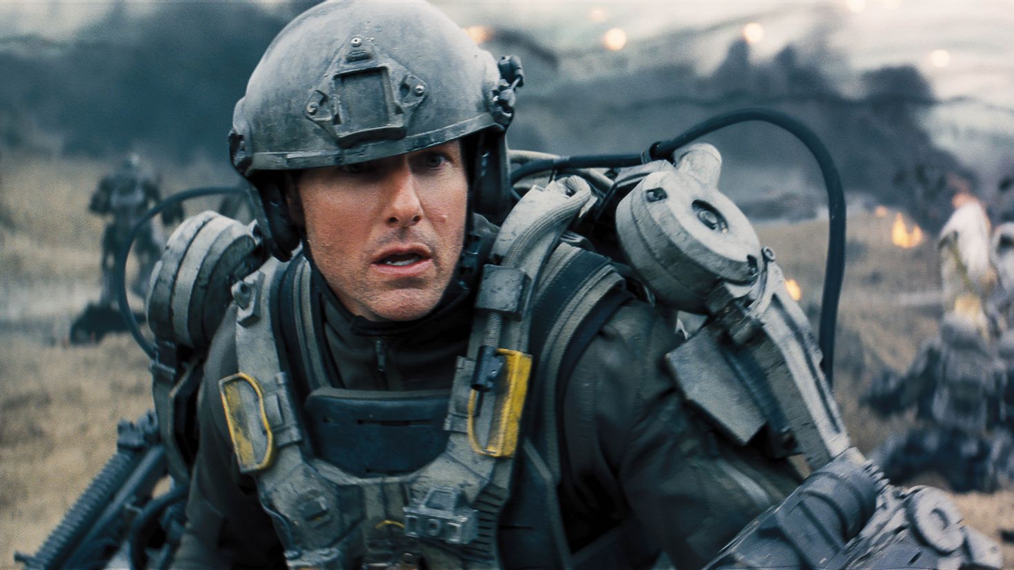 Фантастика про солдат. Грань будущего (Edge of tomorrow) 2014. Грань будущего фильм 2014 Уильям Кейдж. Том Круз 2014 грань будущего. Грань будущего фильм 2014 Эмили Блант.