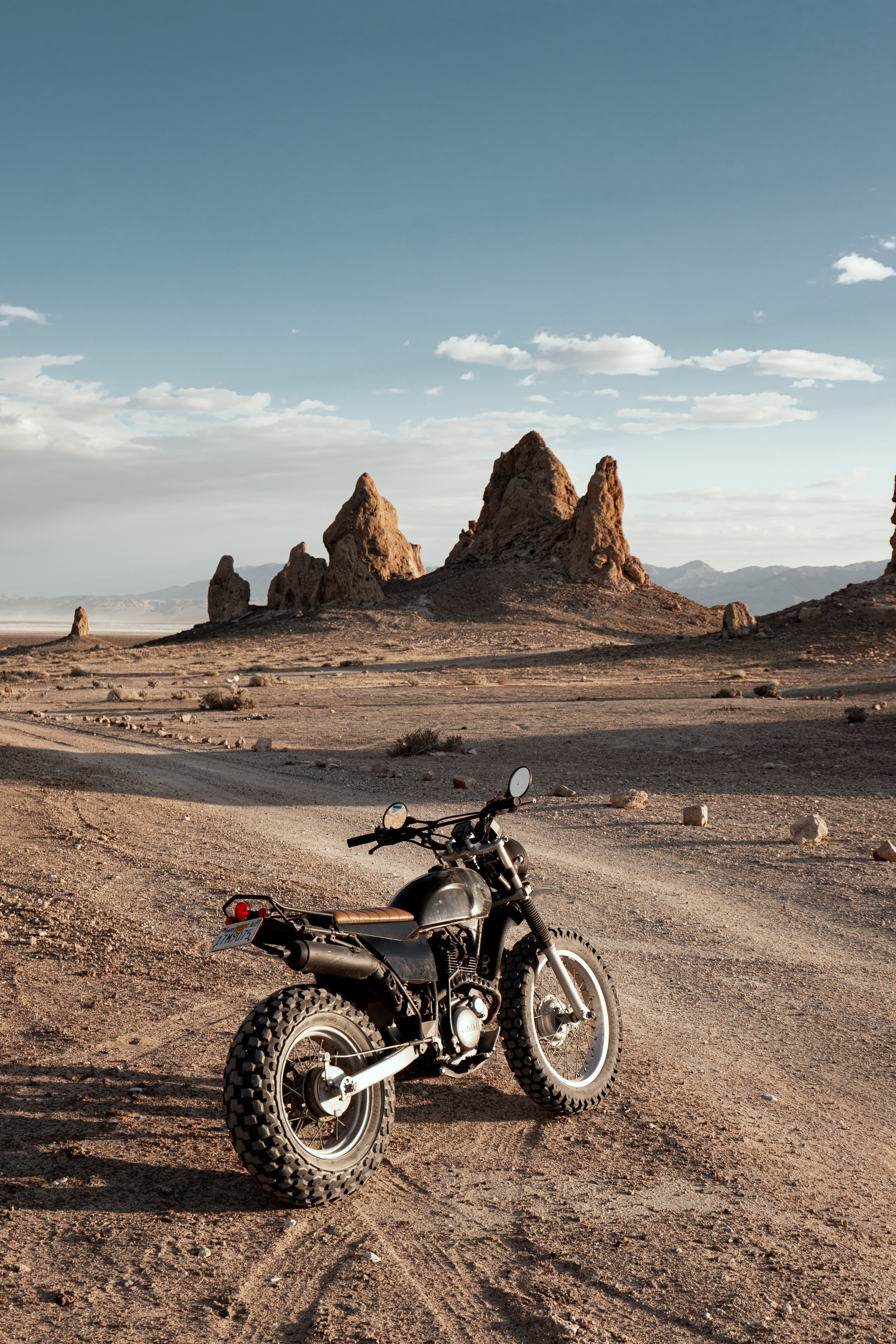 142660 Hintergrundbild herunterladen motorräder, wüste, felsen, die steine, motorrad, motorrad fahren - Bildschirmschoner und Bilder kostenlos