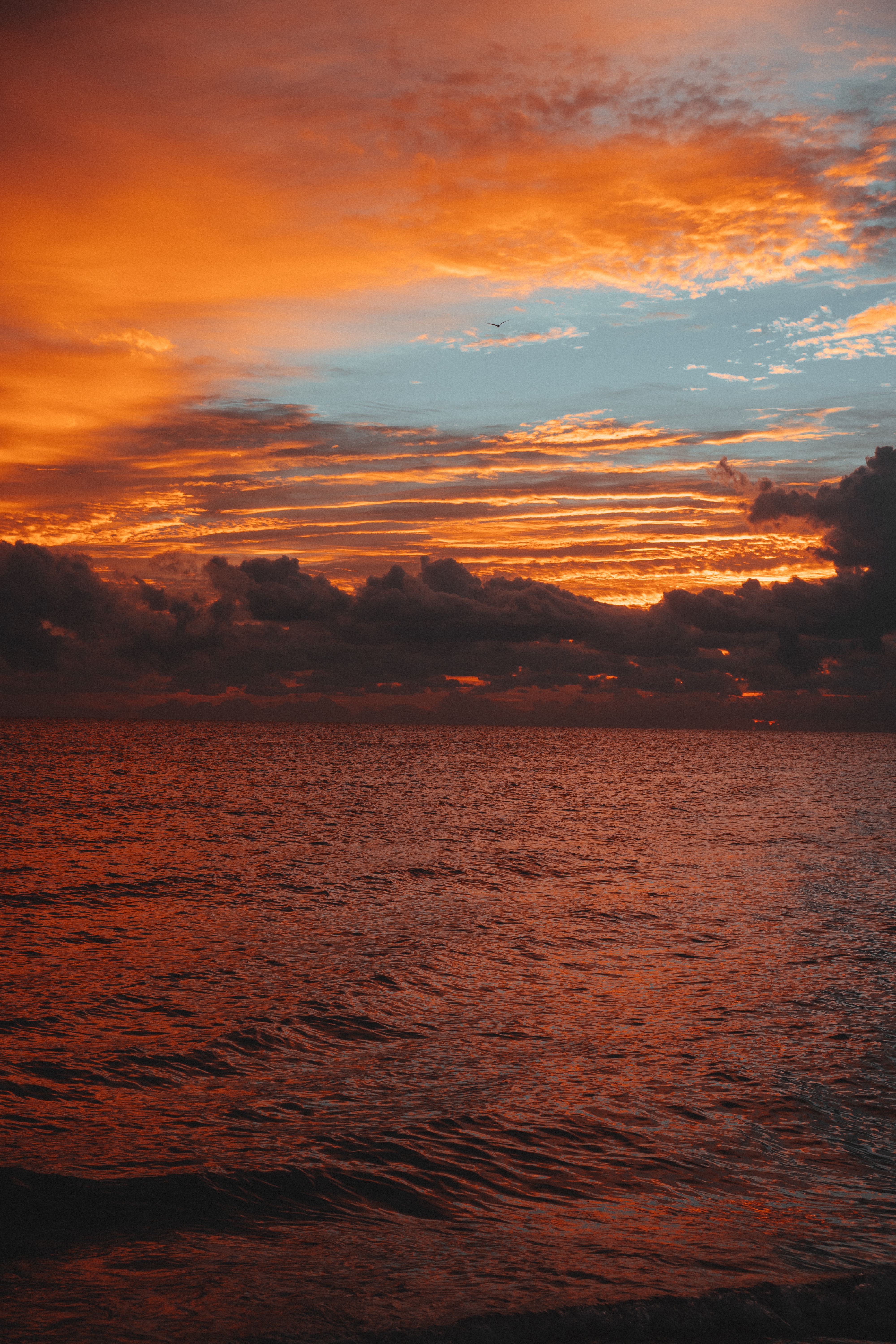 Laden Sie das Sunset, Horizont, Ripple, Natur, Clouds, Sky, Wellen, Waves, Sea-Bild kostenlos auf Ihren PC-Desktop herunter