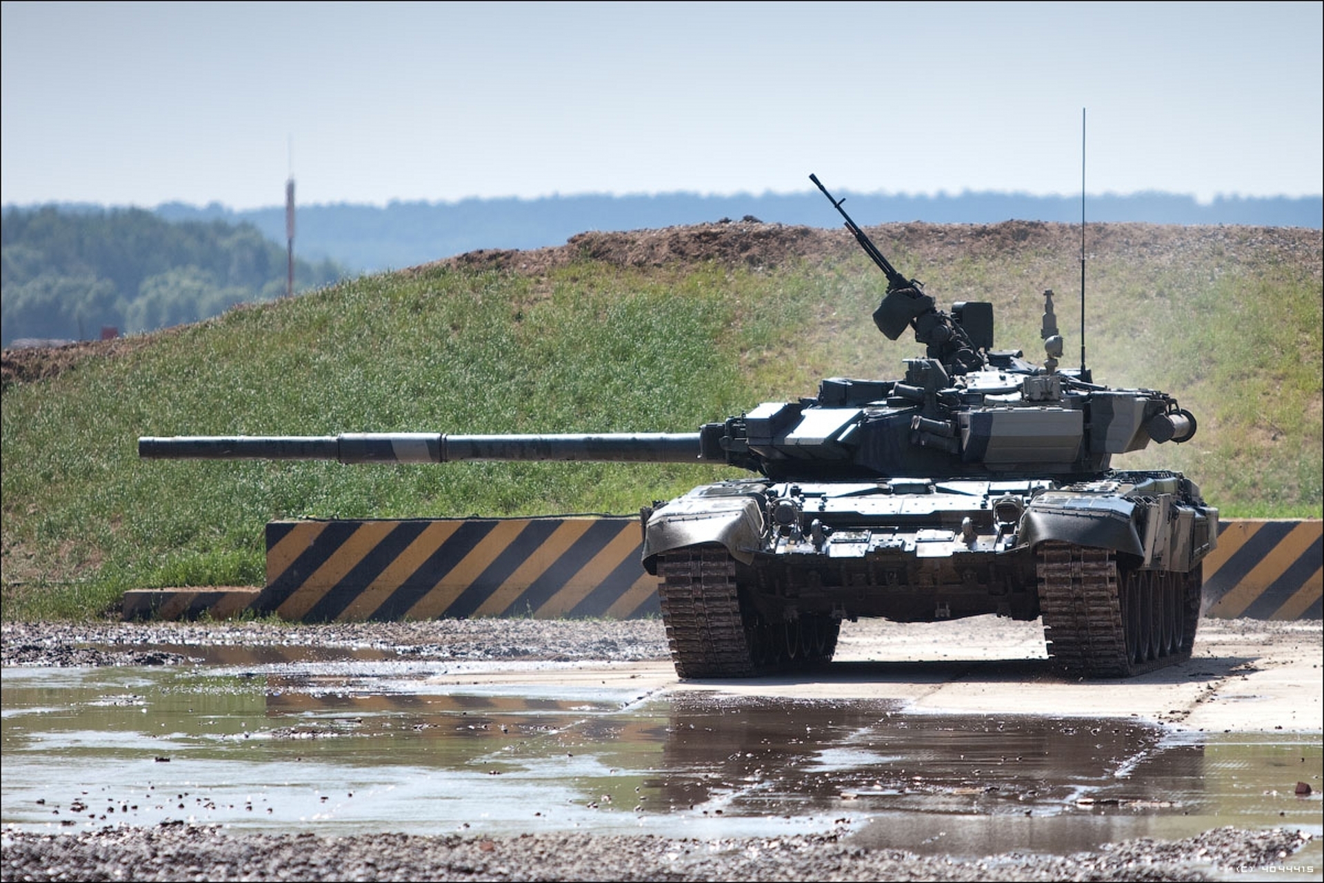 Армейский т. Танк т90. Т-90 танк Россия. T90 танк.