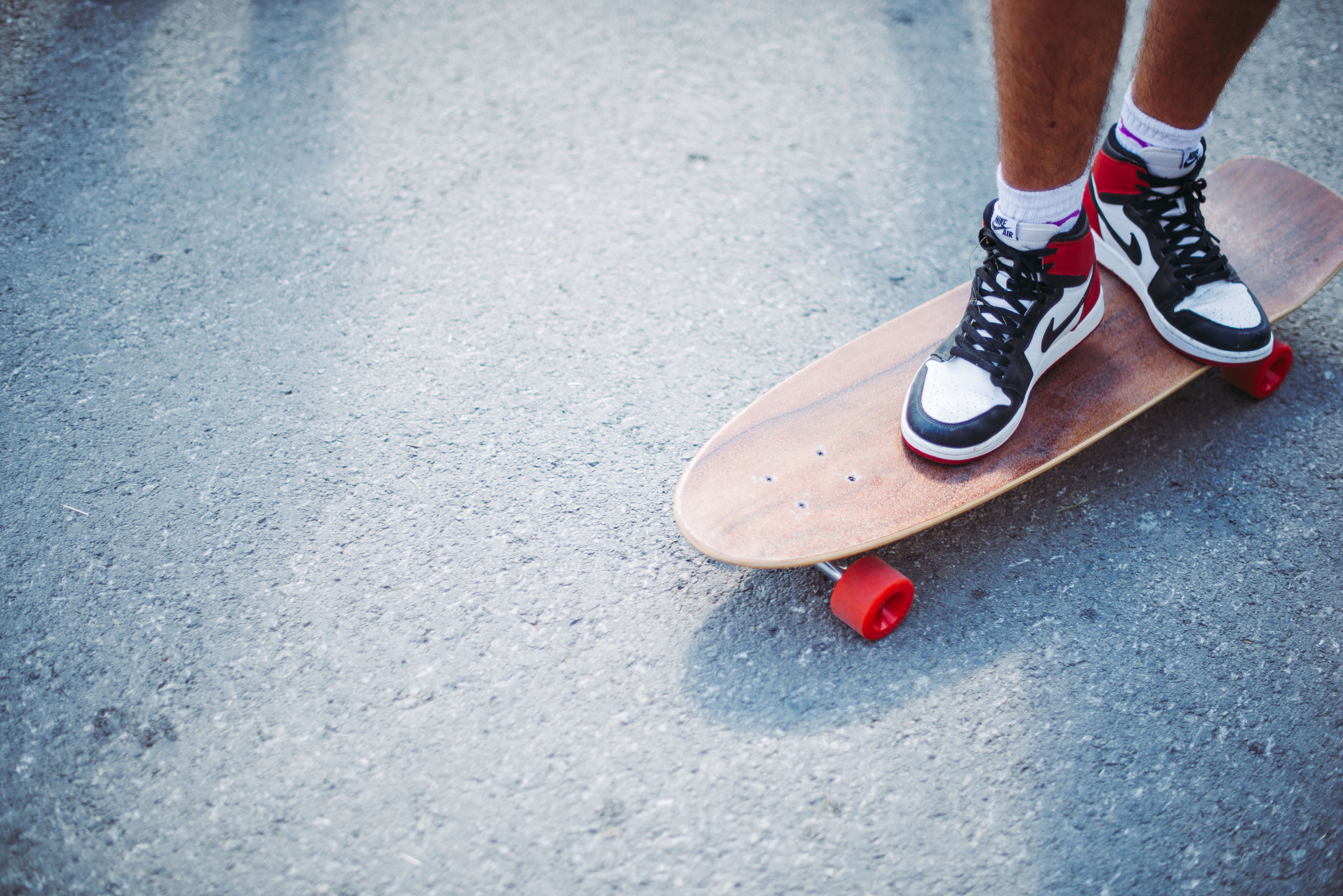miscellanea, miscellaneous, legs, sneakers, asphalt, skateboard, longboard HD wallpaper