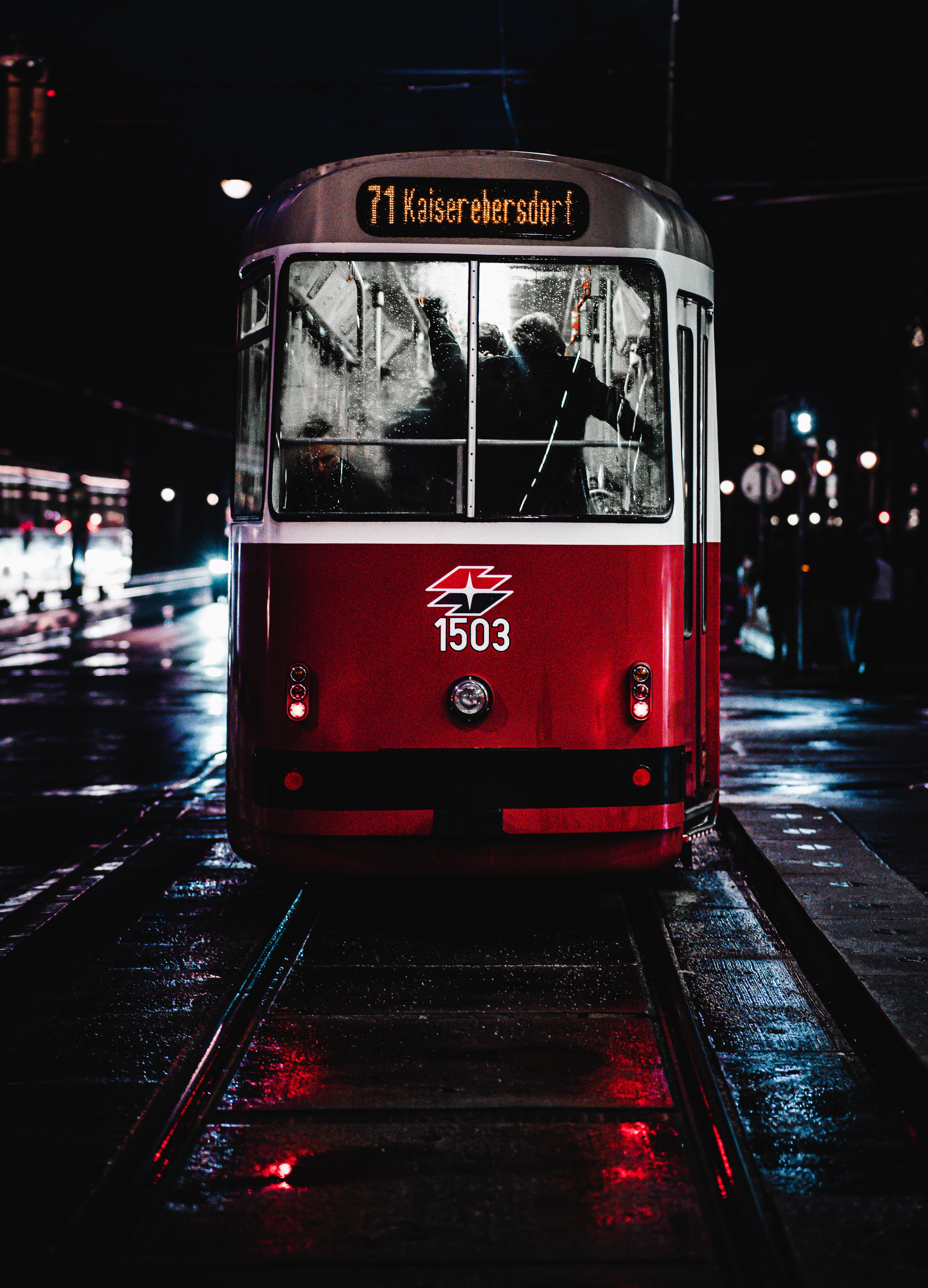 74058 скачать обои трамвай, транспорт, ночь, город, разное - заставки и картинки бесплатно