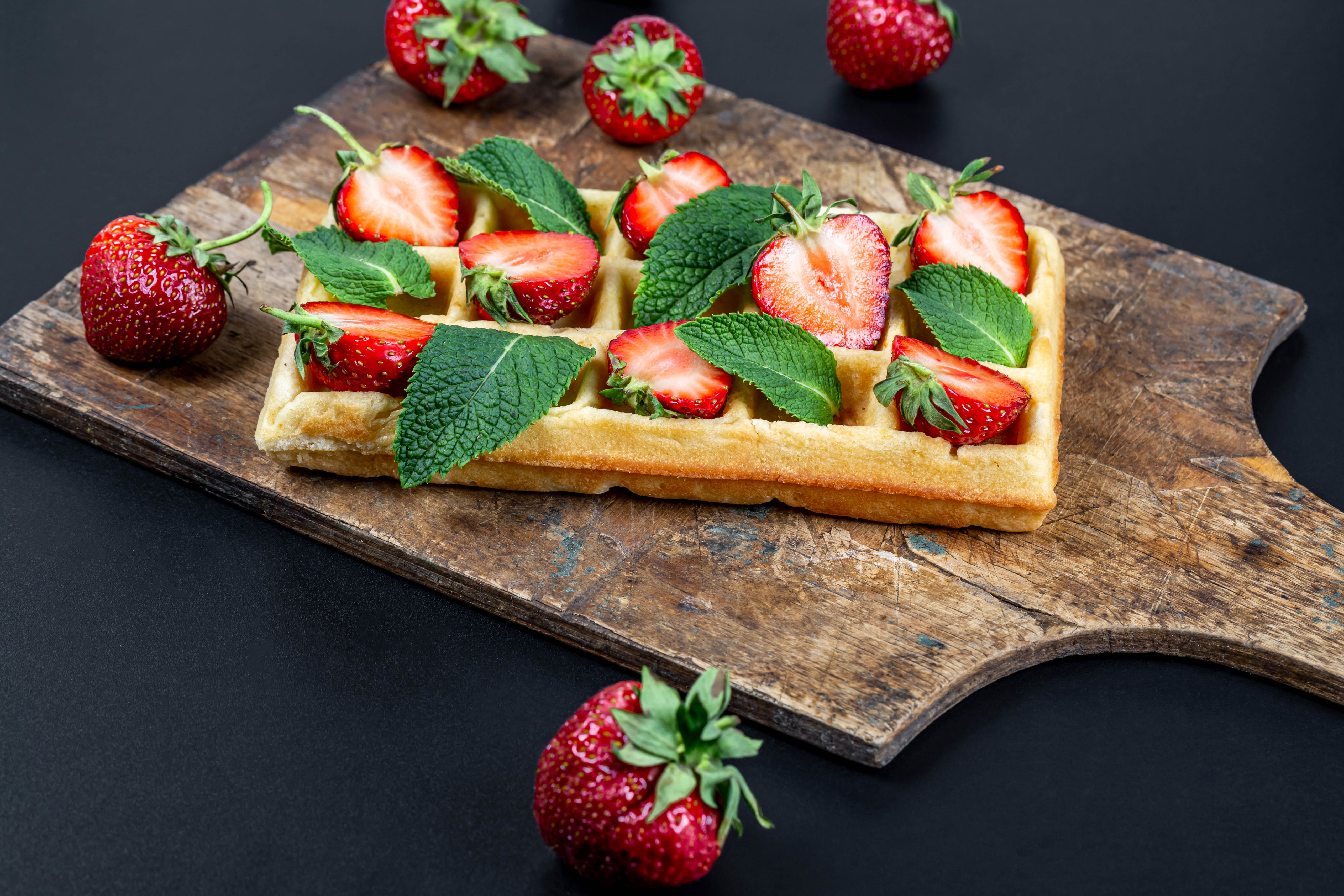 Download mobile wallpaper Viennese Waffles, Vienna Waffles, Berries, Waffles, Food, Strawberry, Fruits for free.