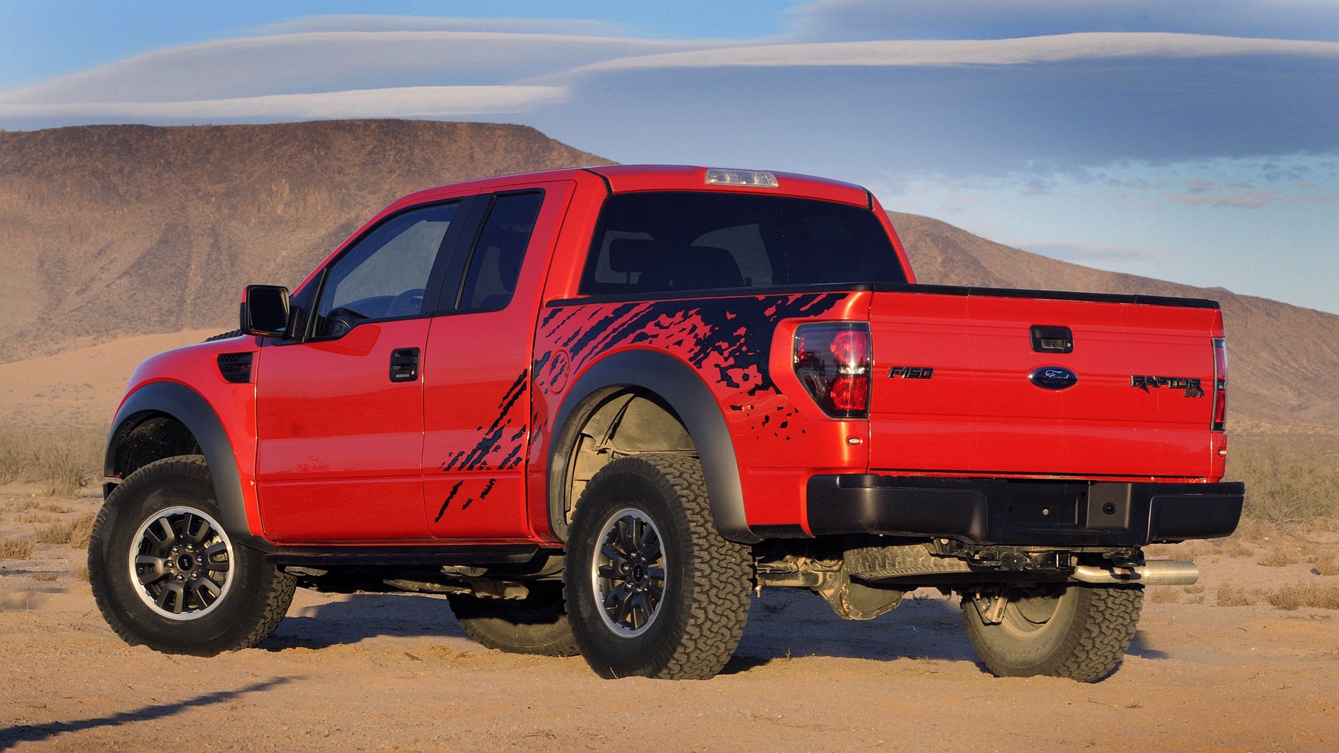 Ford raptor фото