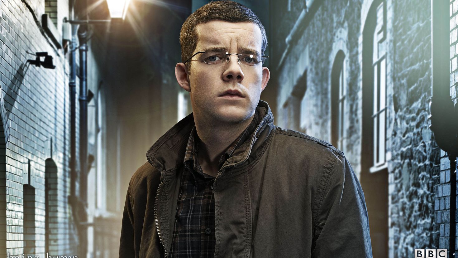 Бывшие обои. Рассел Тови Шерлок. Тоби Уитхауз. Russell Tovey 2021. Рассел Тови доктор кто.