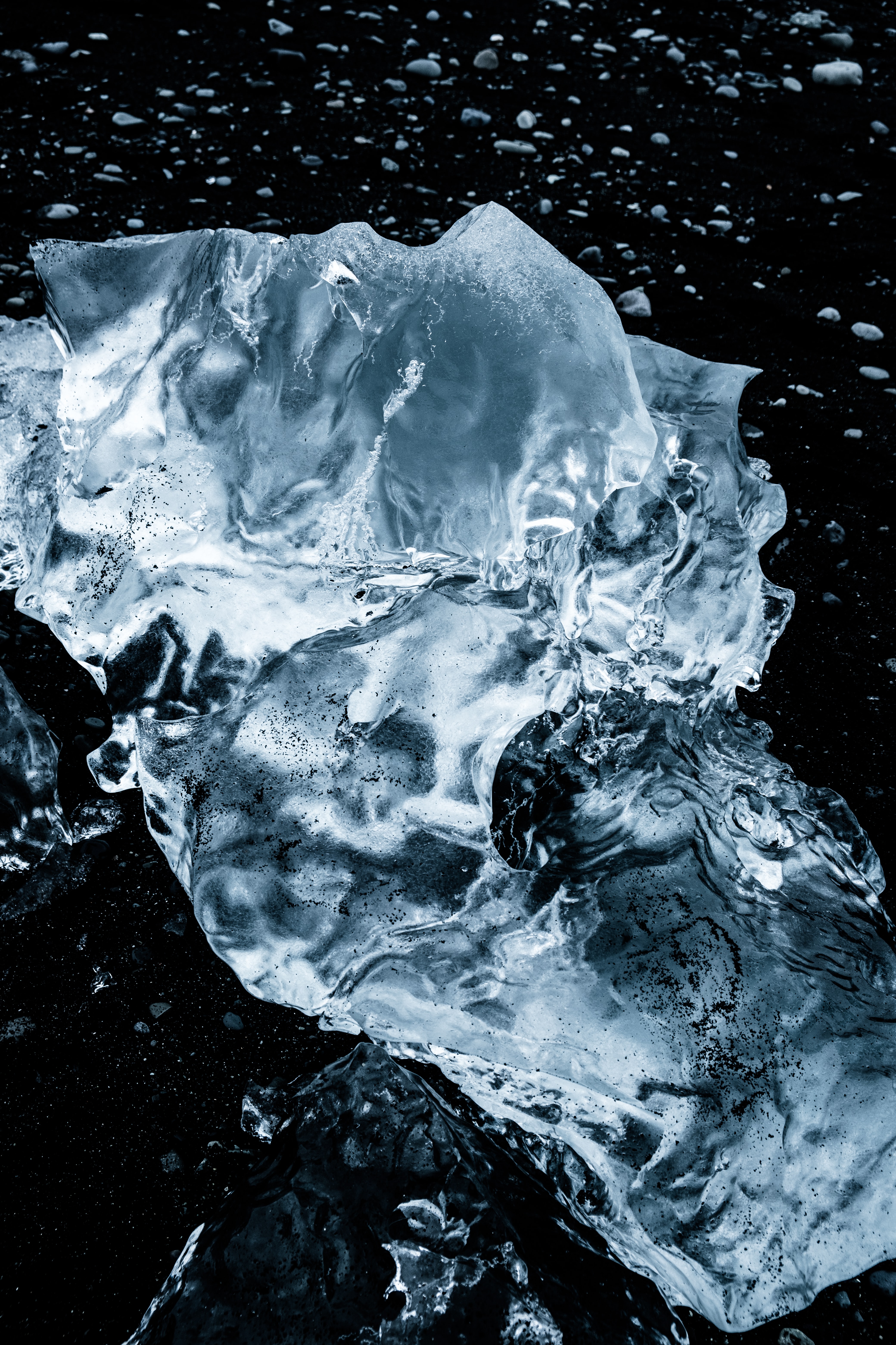 Download mobile wallpaper Frozen, Ice, Macro, Dark for free.