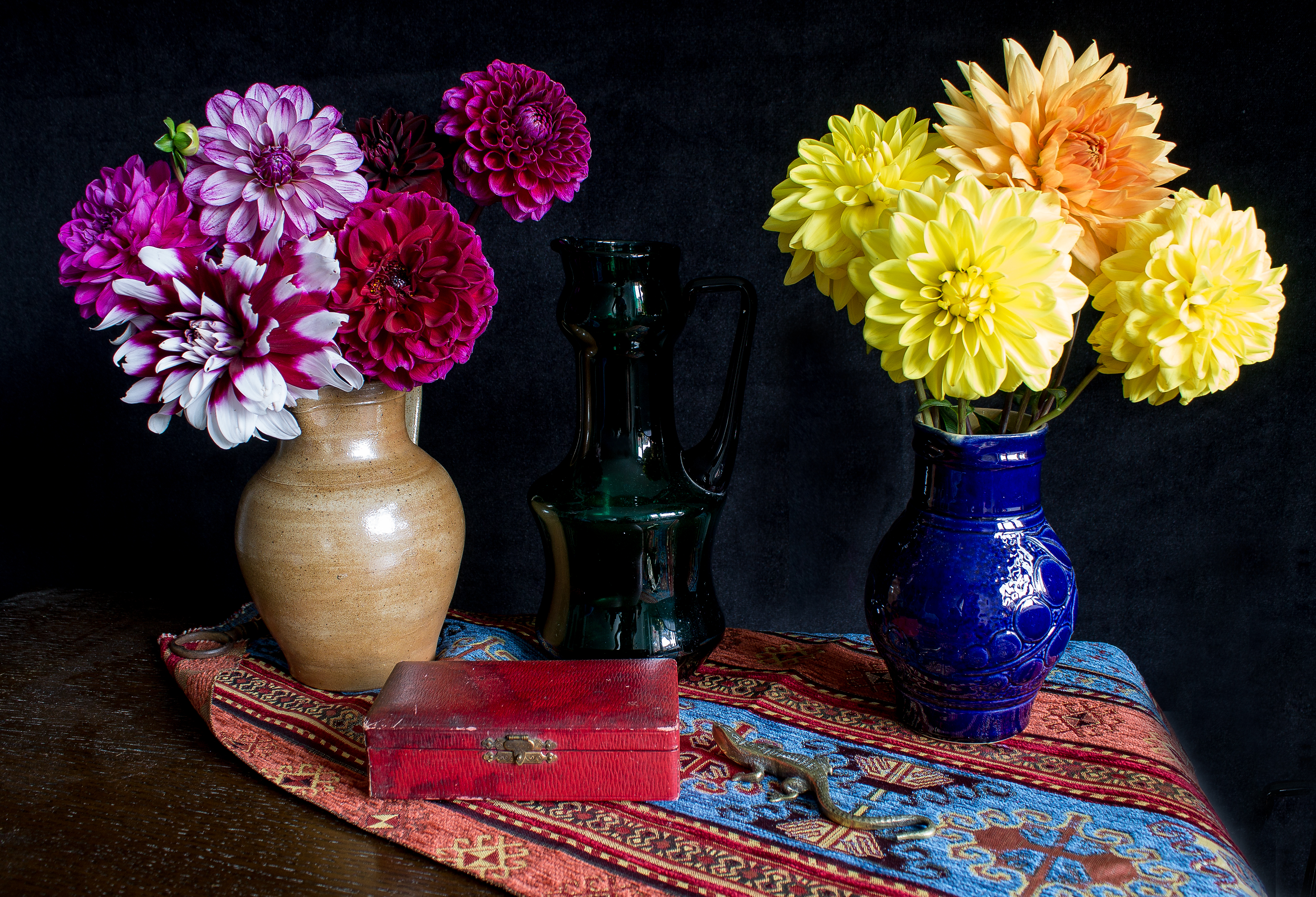photography, still life, box, dahlia, flower, pitcher, vase Full HD