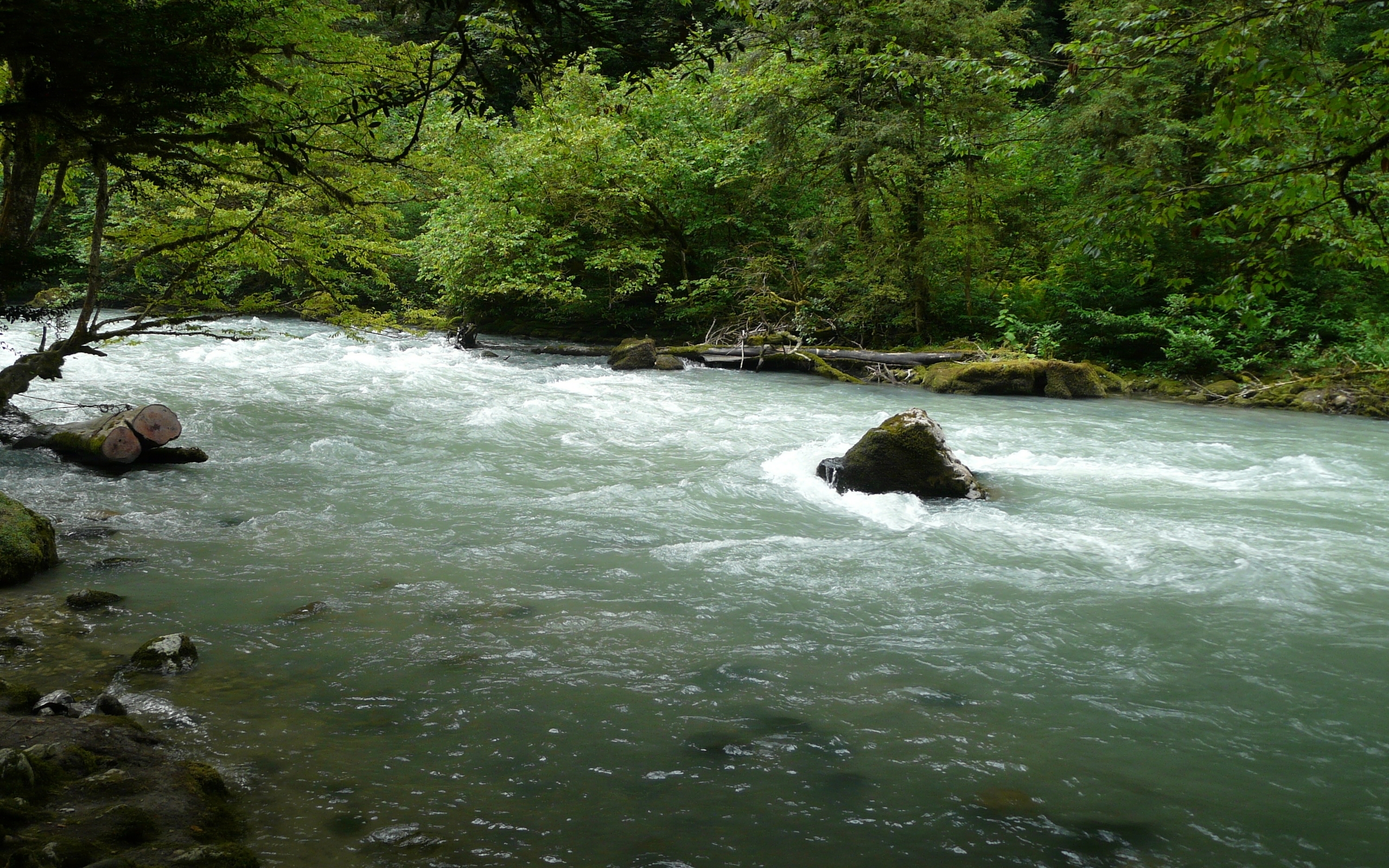 Скачать картинку Река, Пейзаж, Природа в телефон бесплатно.