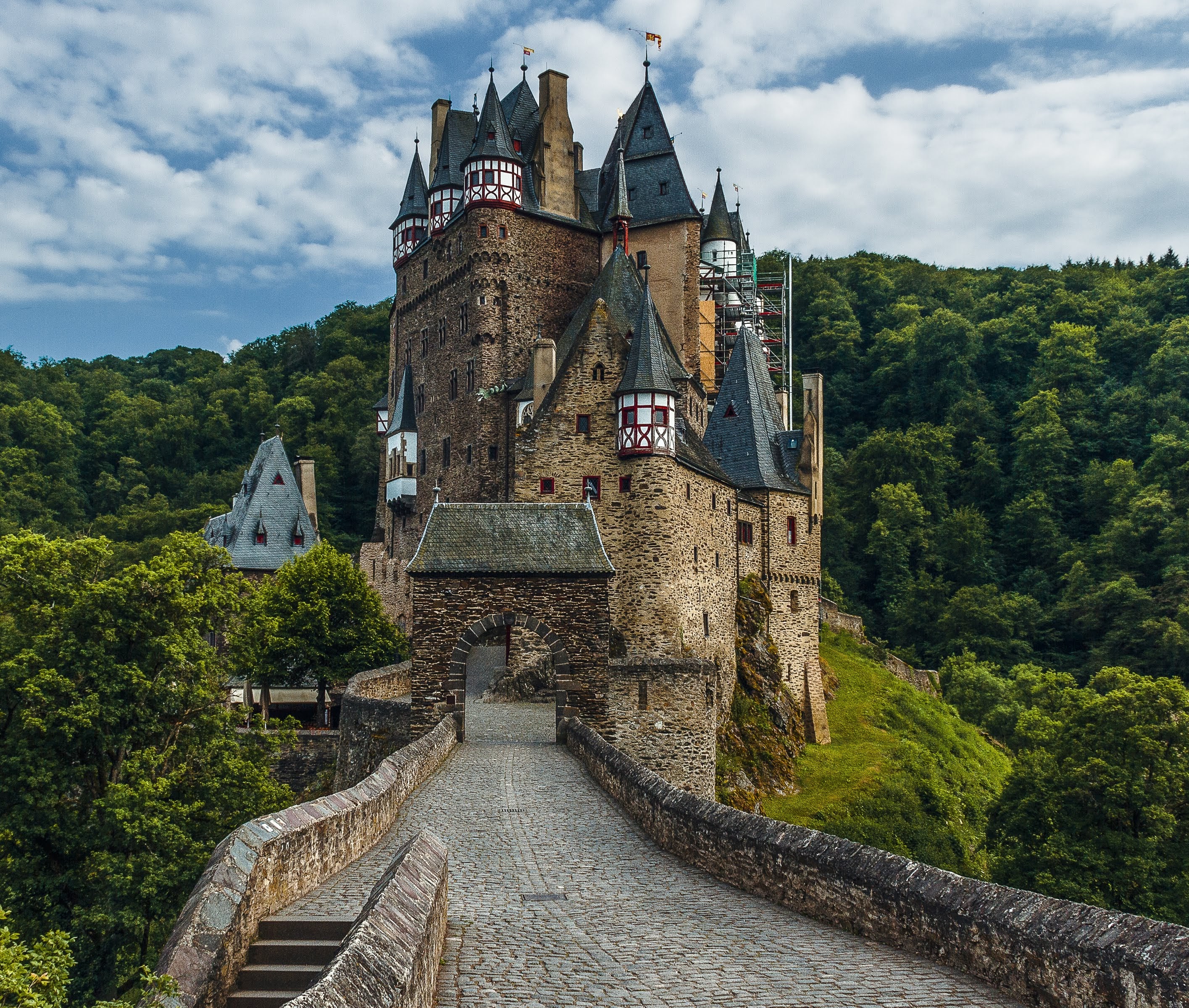 473398 завантажити картинку створено людиною, замок ельц, замок, німеччина, замки - шпалери і заставки безкоштовно