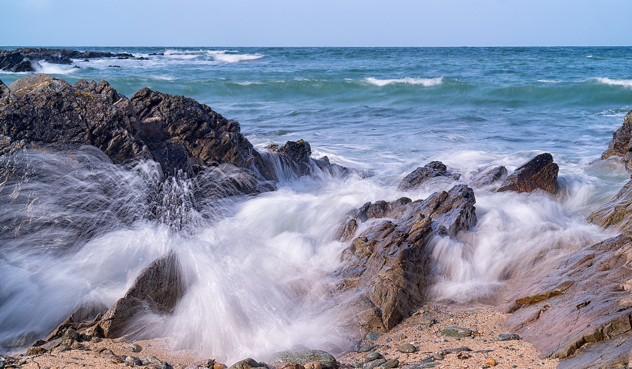 Океан скалы волны