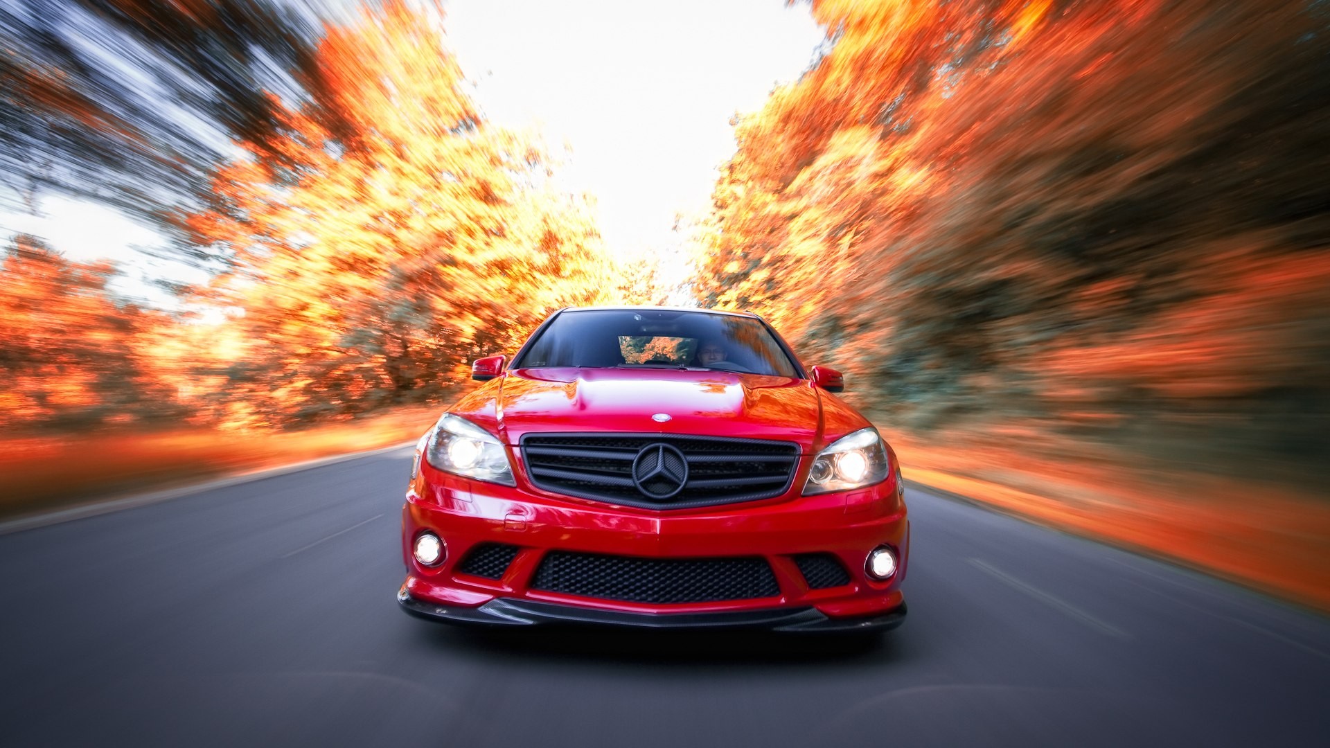 Laden Sie Mercedes Benz C63 Amg HD-Desktop-Hintergründe herunter