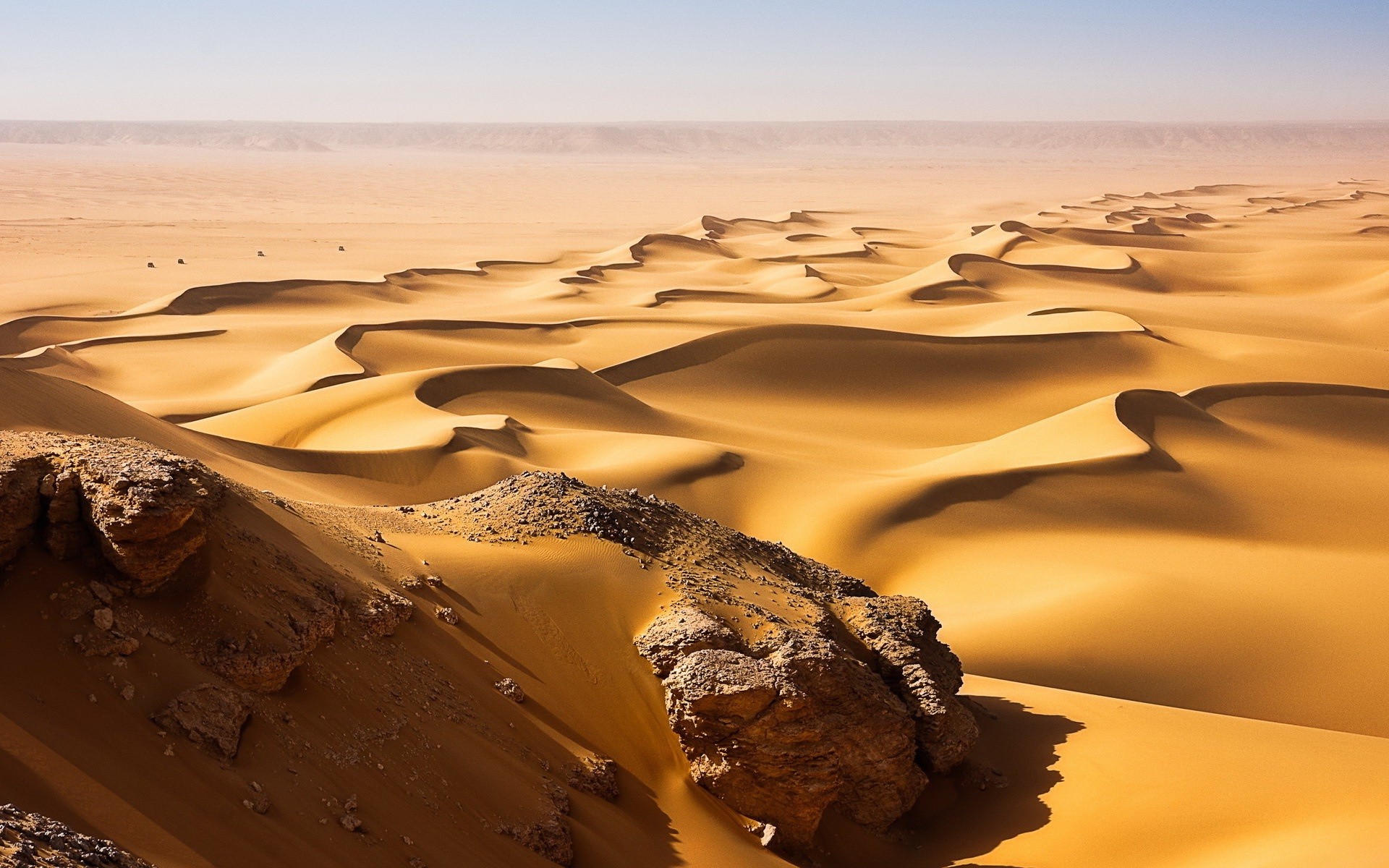 Неживая природа в пустыне. Пустыня Каракум Оазис. Песчаные Барханы Египта. Дюна пустыня. Край пустыни Каракум.