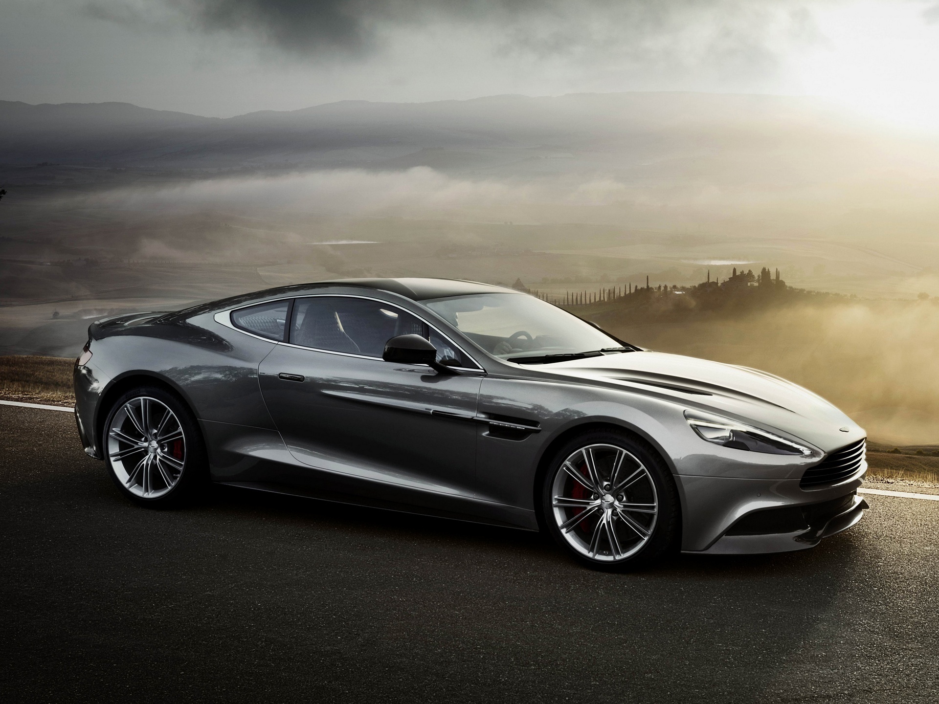 Best Aston Martin Vanquish Desktop Images