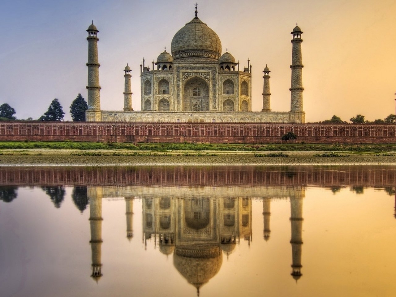 Handy-Wallpaper Flüsse, Landschaft, Architektur, Taj Mahal kostenlos herunterladen.