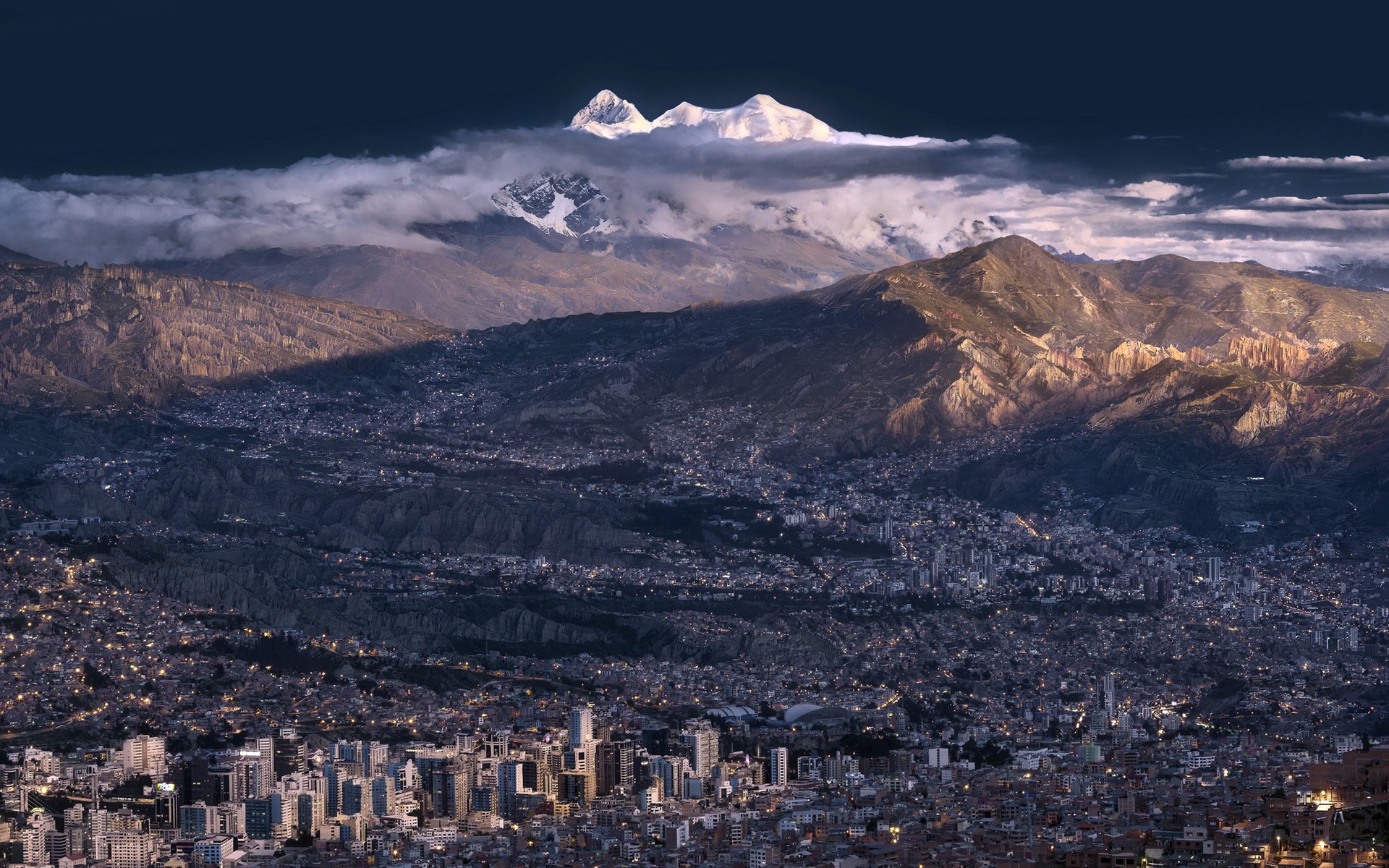 482625 descargar fondo de pantalla illimani, bolivia, la paz, hecho por el hombre, ciudad, montaña, ciudades: protectores de pantalla e imágenes gratis