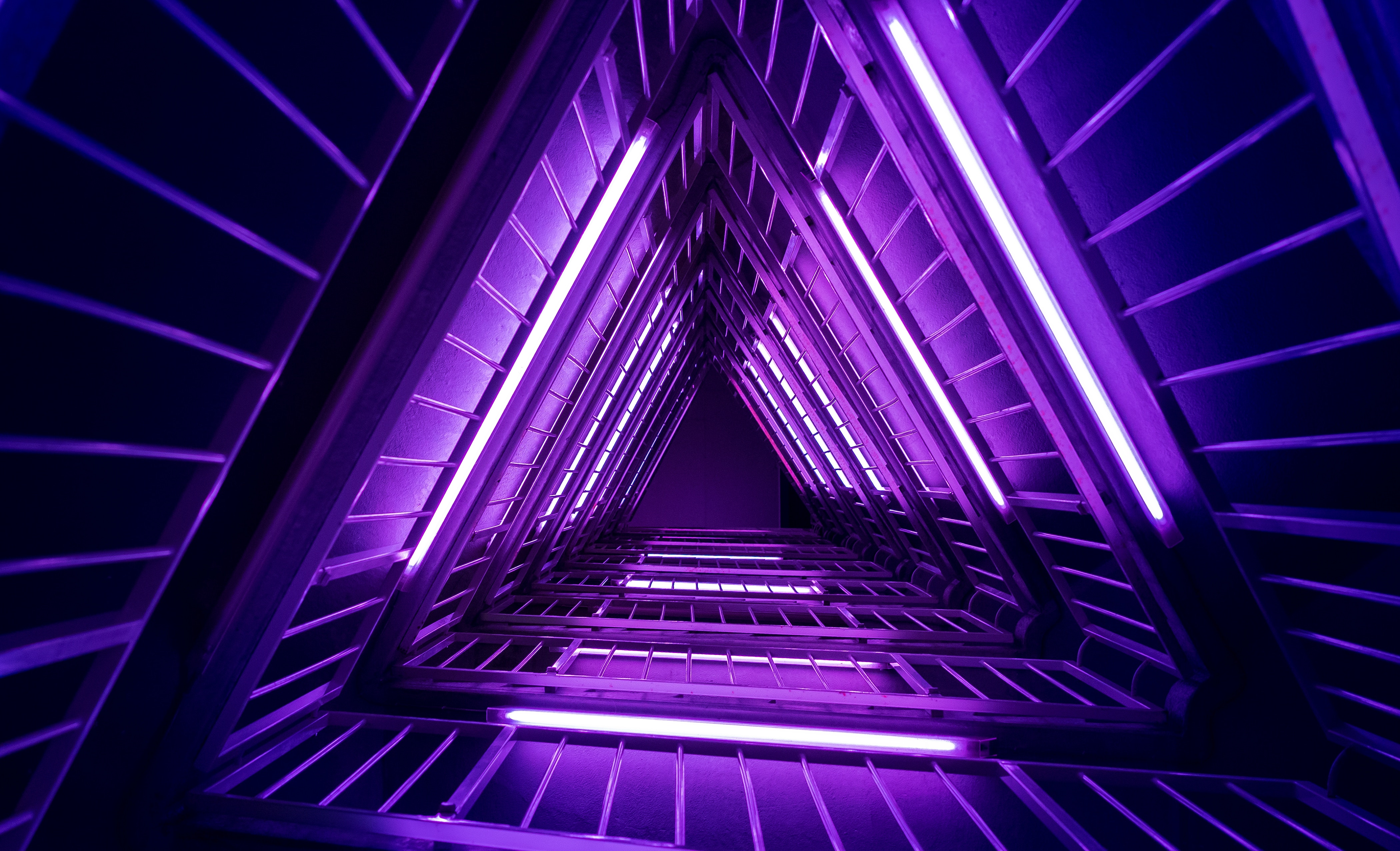 Horizontal Wallpaper shine, minimalism, violet, light, stairs, ladder, purple