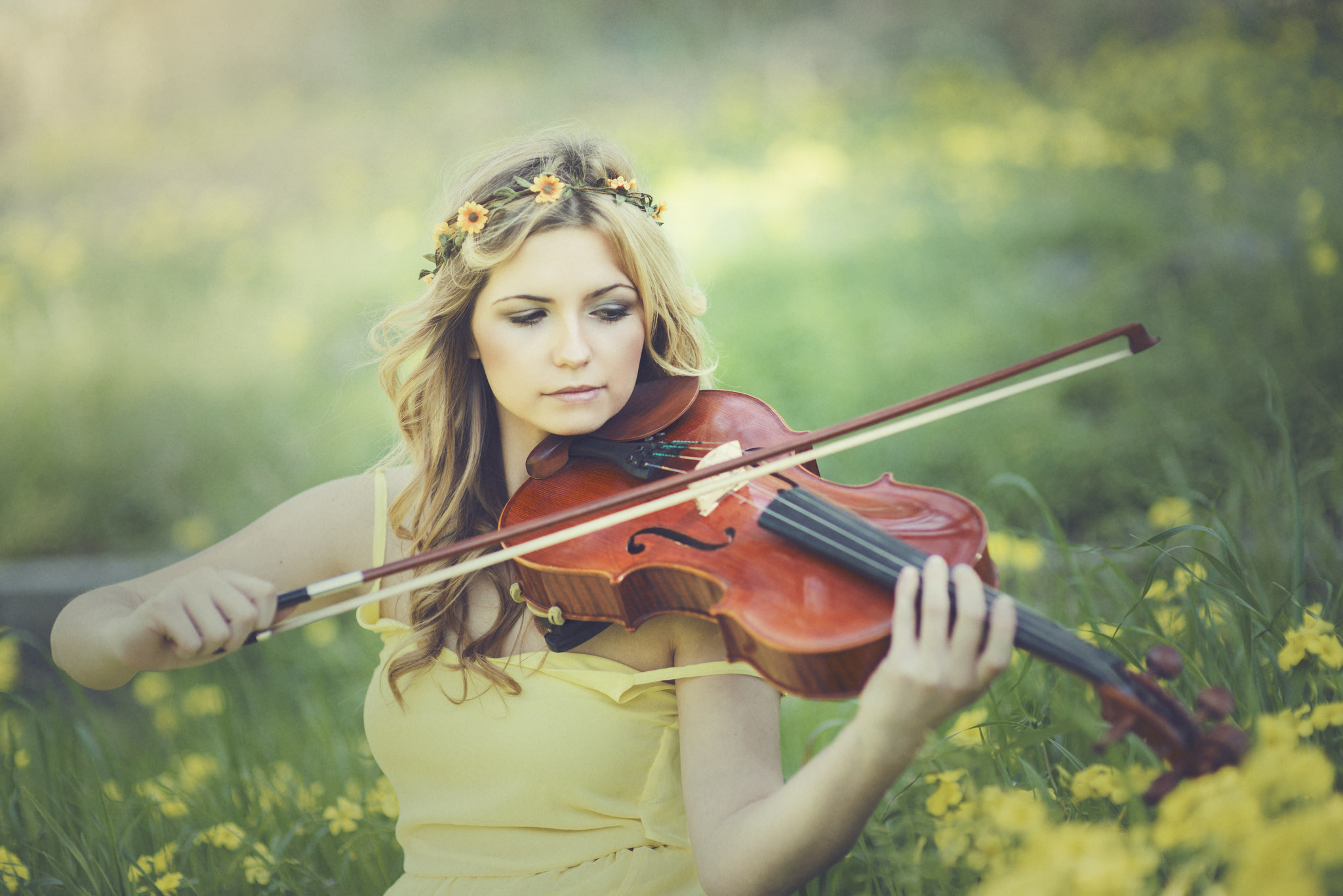 women, mood, violinist