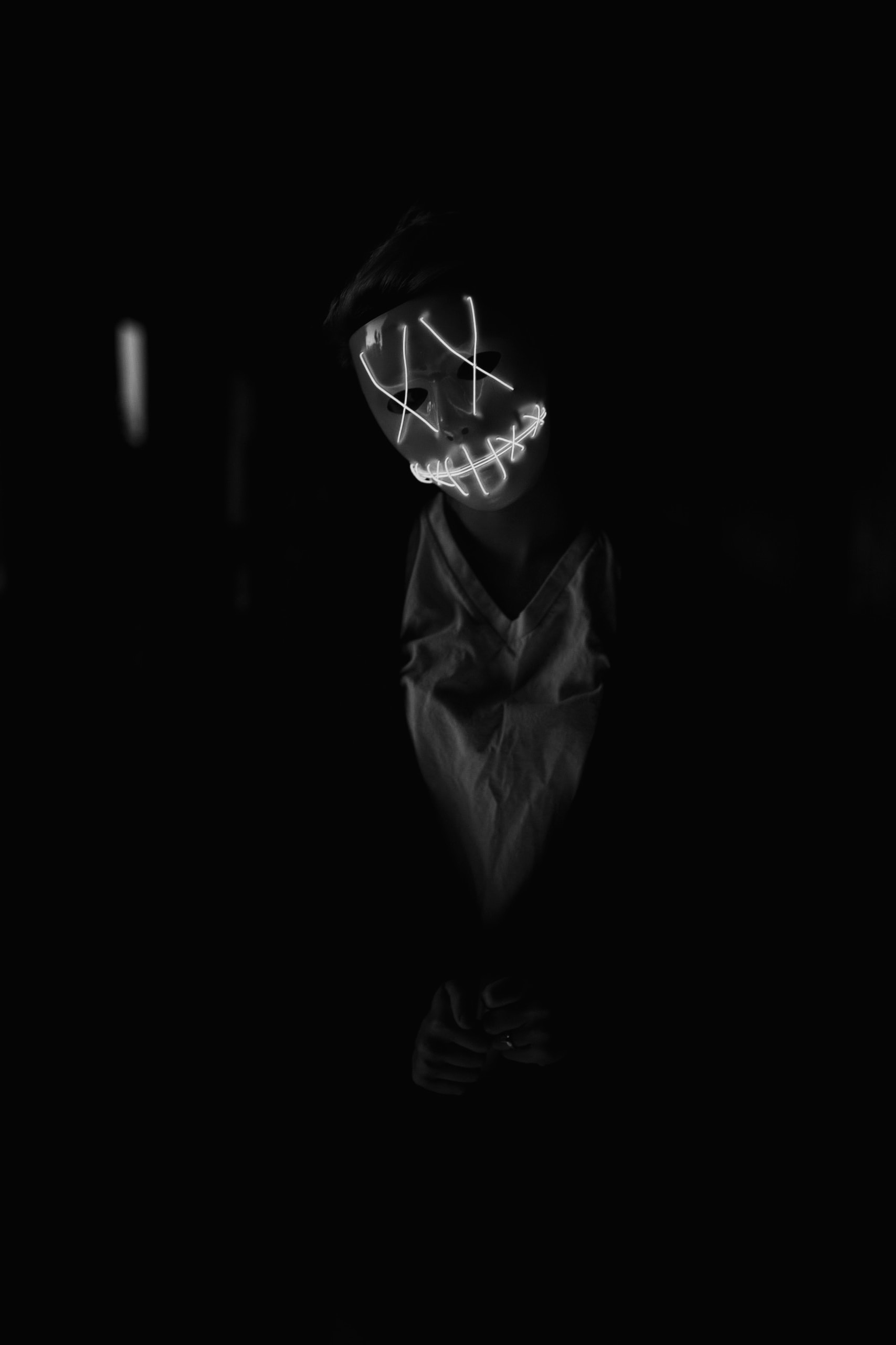 black, mask, dark, silhouette, bw, chb Phone Background