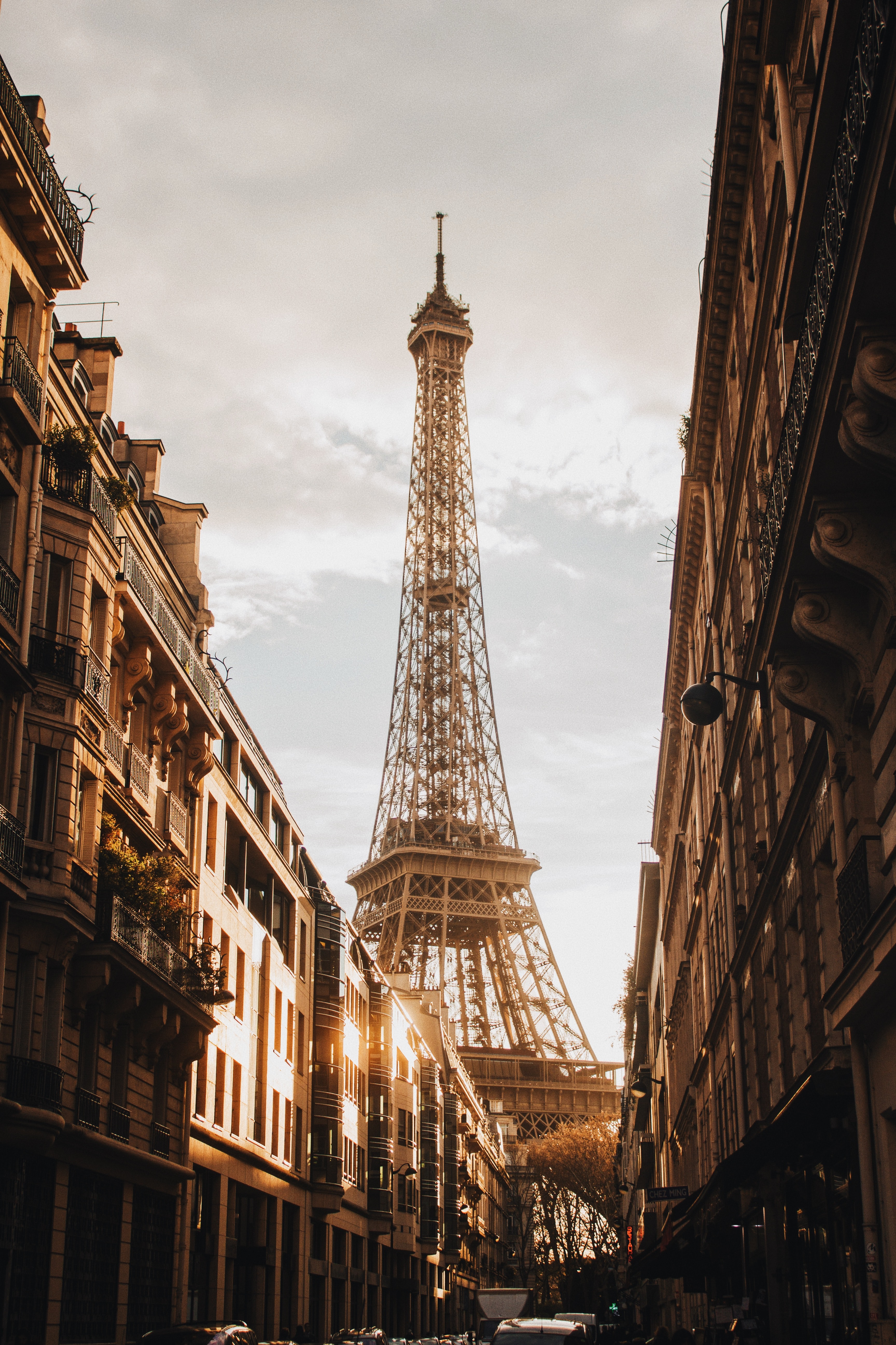 145543 Protetores de tela e papéis de parede Torre Eiffel em seu telefone. Baixe  fotos gratuitamente
