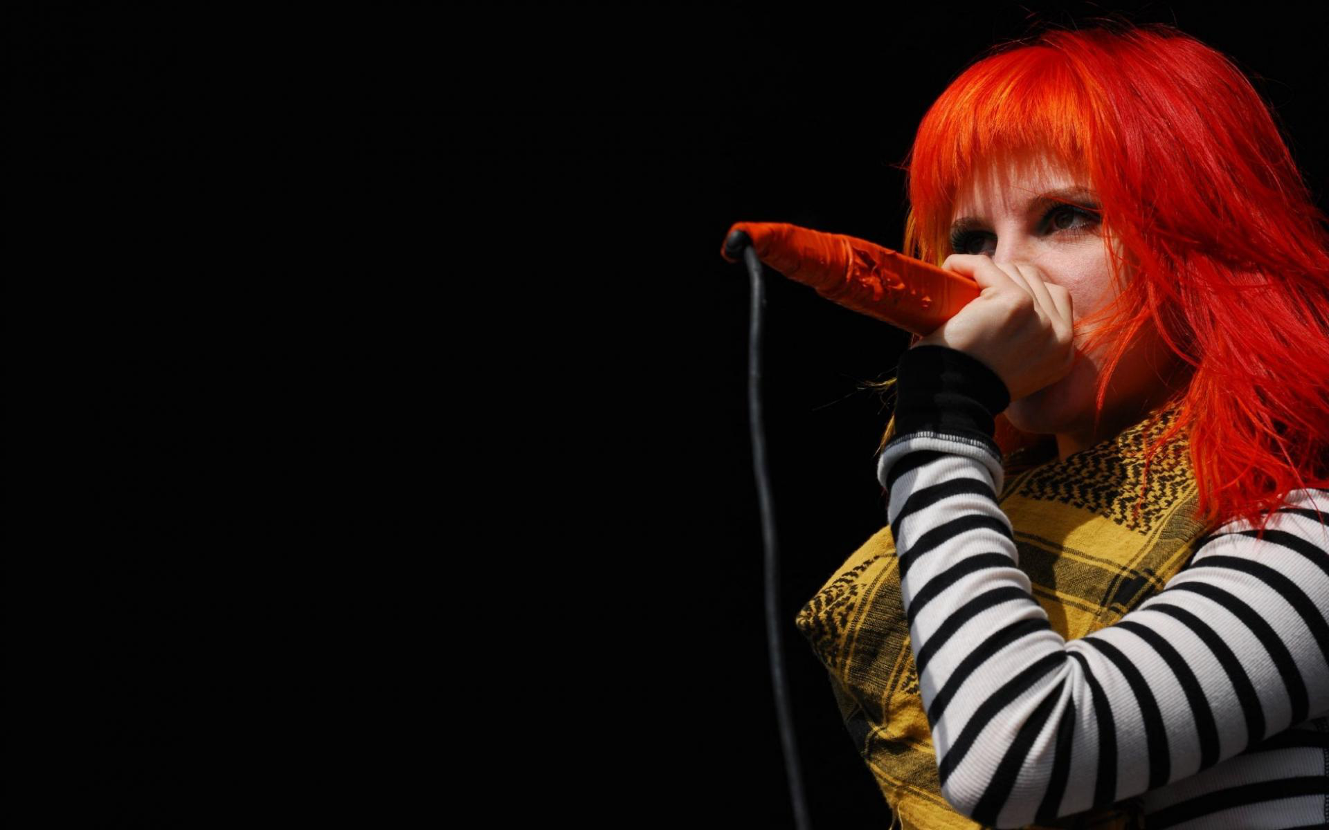 Hayley williams слитые фото