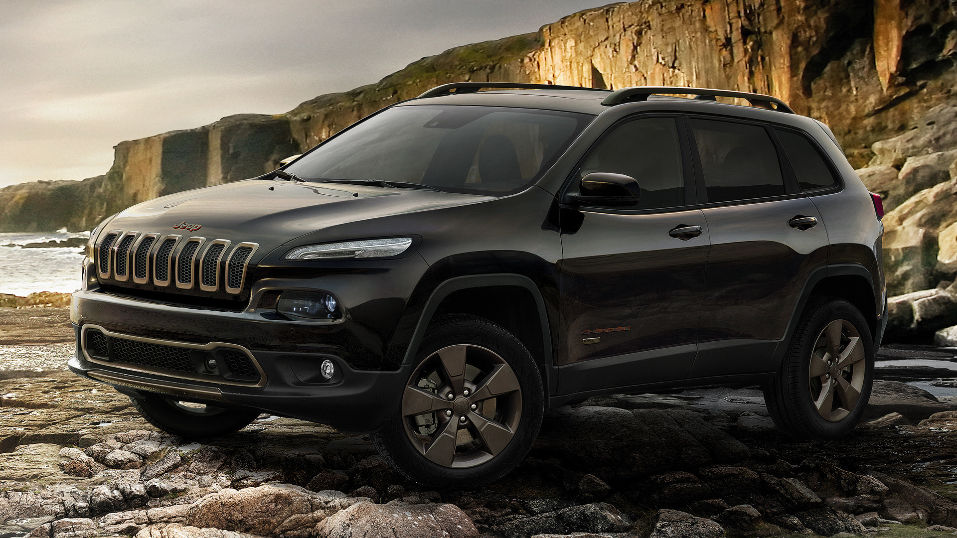 Jeep Grand Cherokee 2016 черный