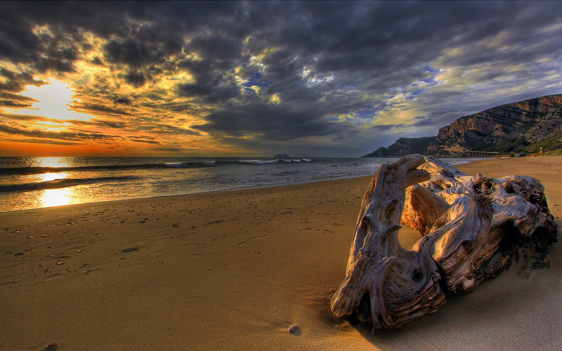 sunset, nature, water, earth, beach, cloud, driftwood, ocean, sand Full HD