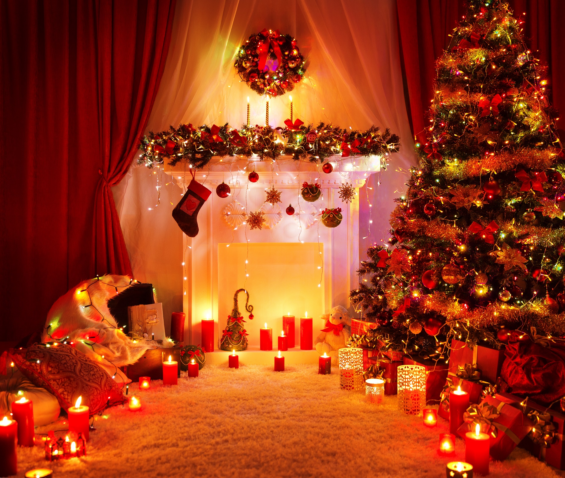 730942 Bild herunterladen weihnachtsbaum, weihnachten, feiertage, kerze, weihnachtsbeleuchtung, weihnachtsschmuck, kamin, geschenk - Hintergrundbilder und Bildschirmschoner kostenlos