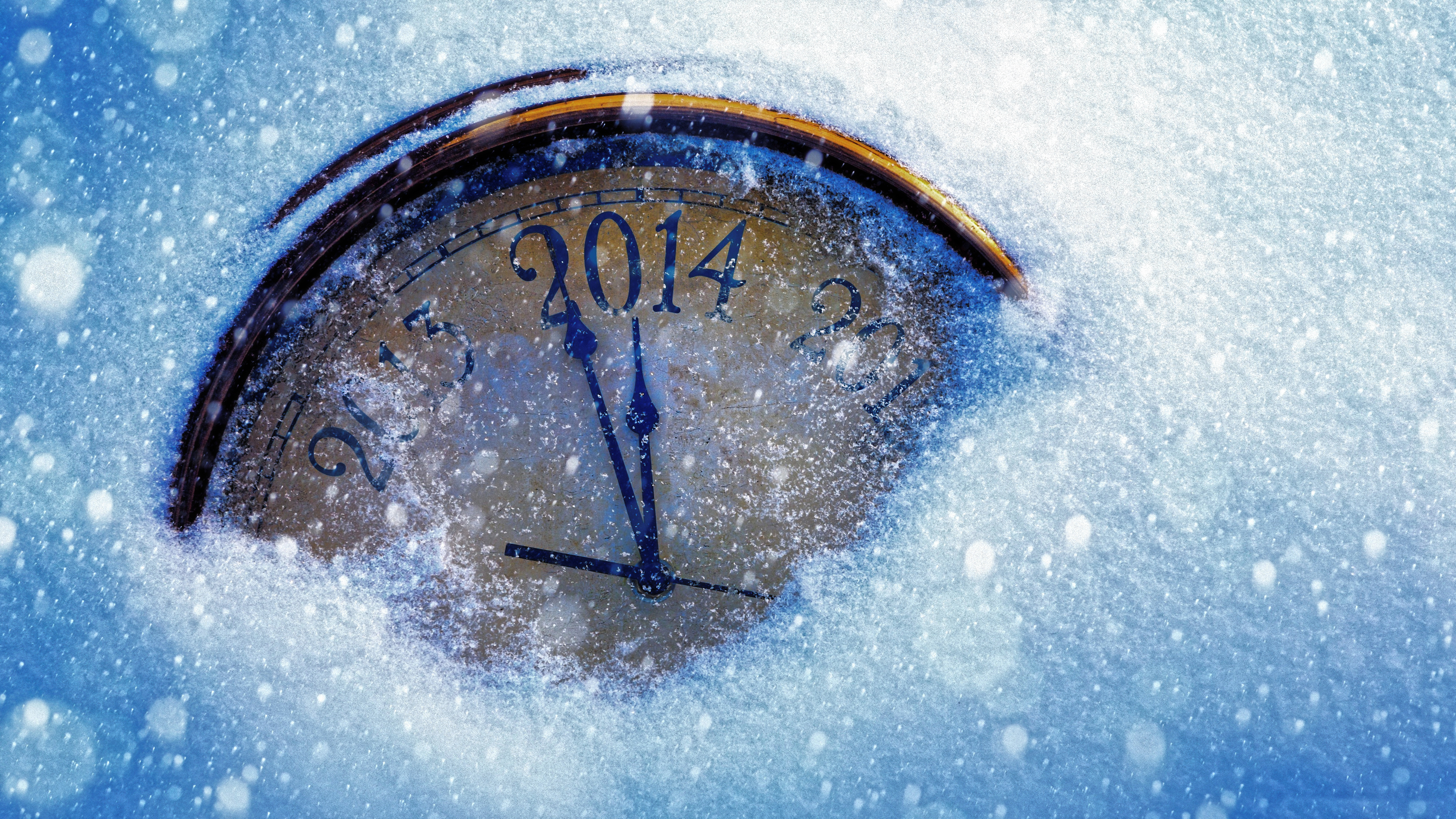 722751 скачать обои новый год, праздничные, новый год 2014, часы, лёд - заставки и картинки бесплатно