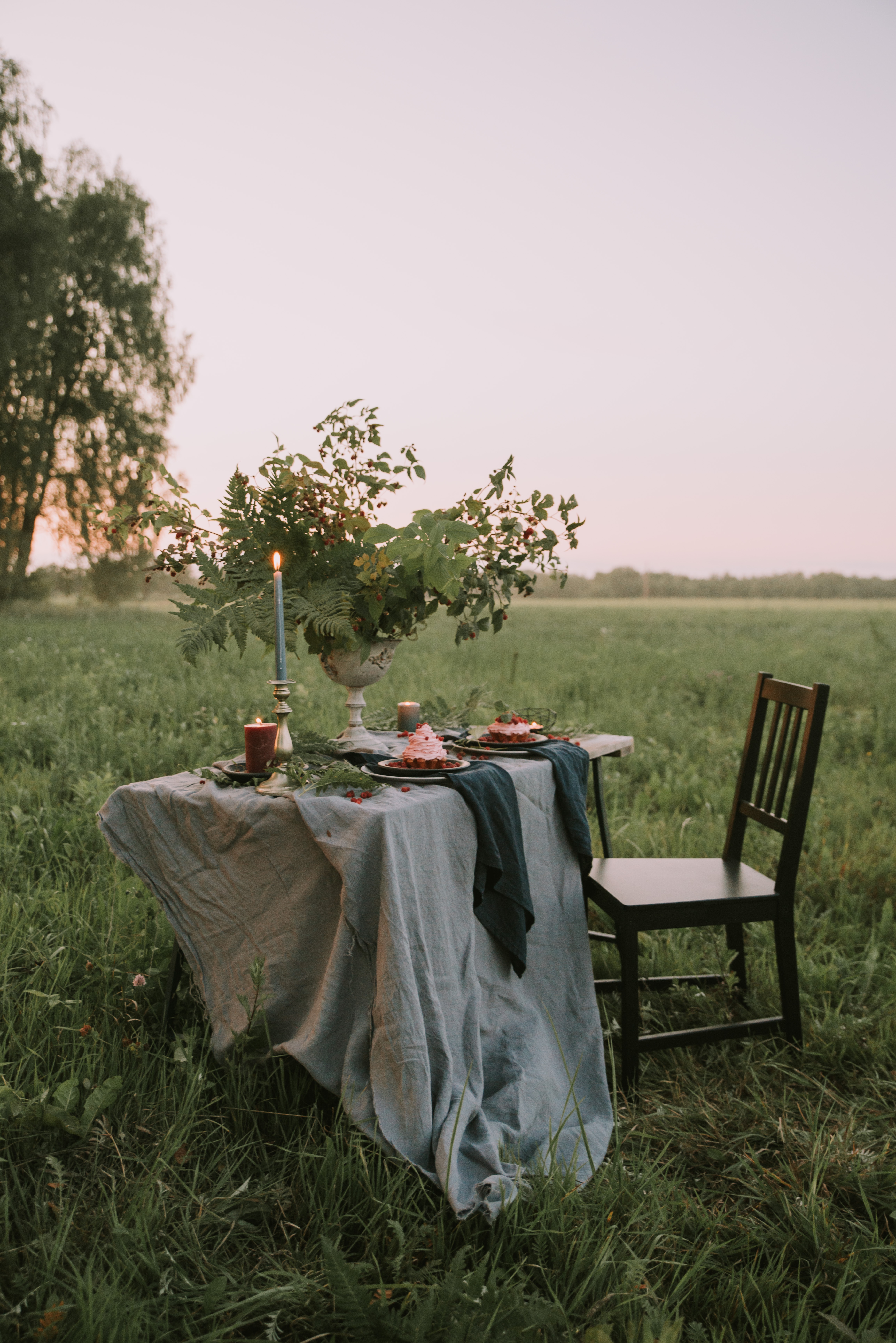 Download mobile wallpaper Chair, Miscellaneous, Miscellanea, Lawn, Nature, Table, Romance for free.
