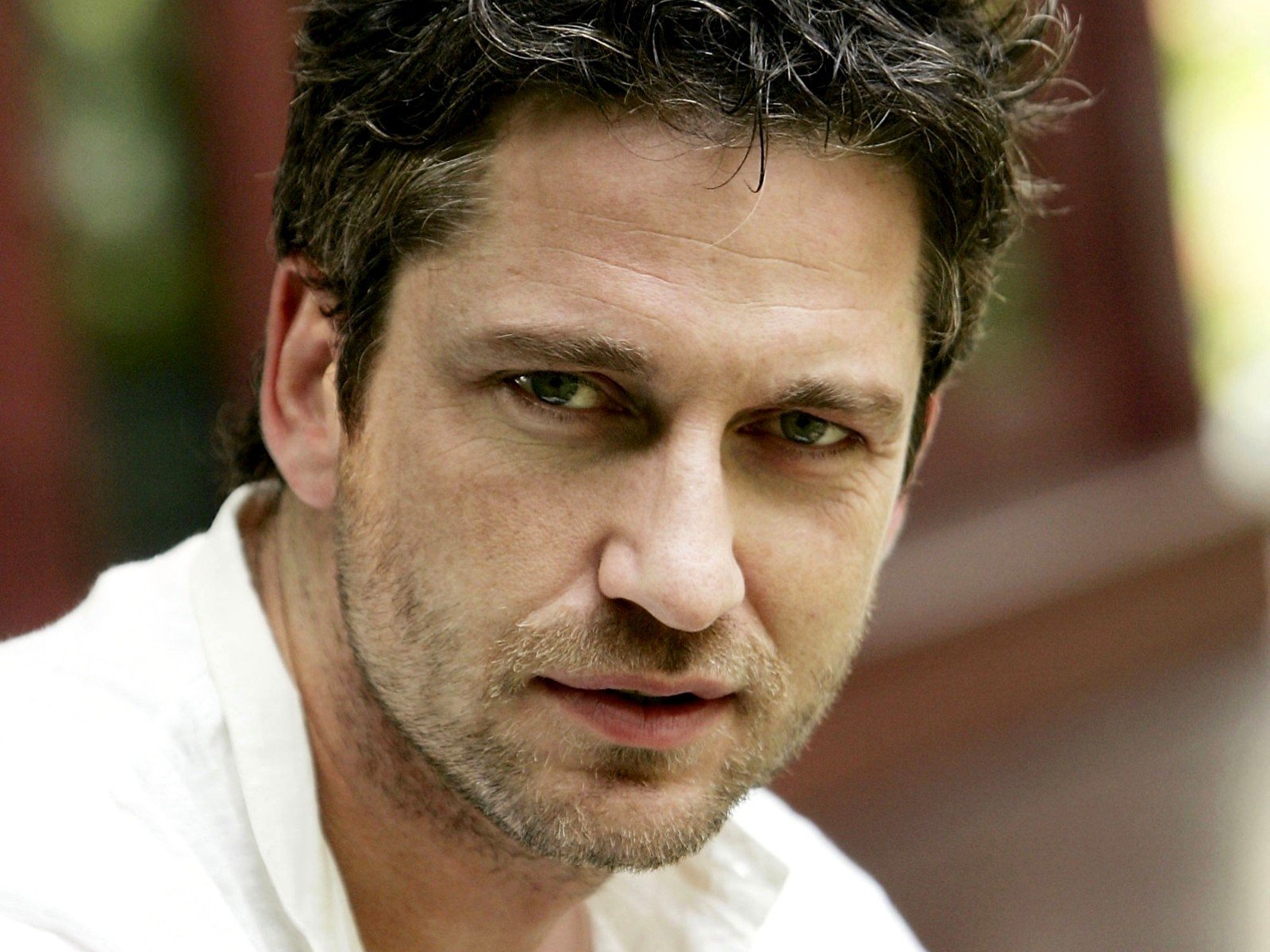 gerard butler, celebrity, the look!!! for android