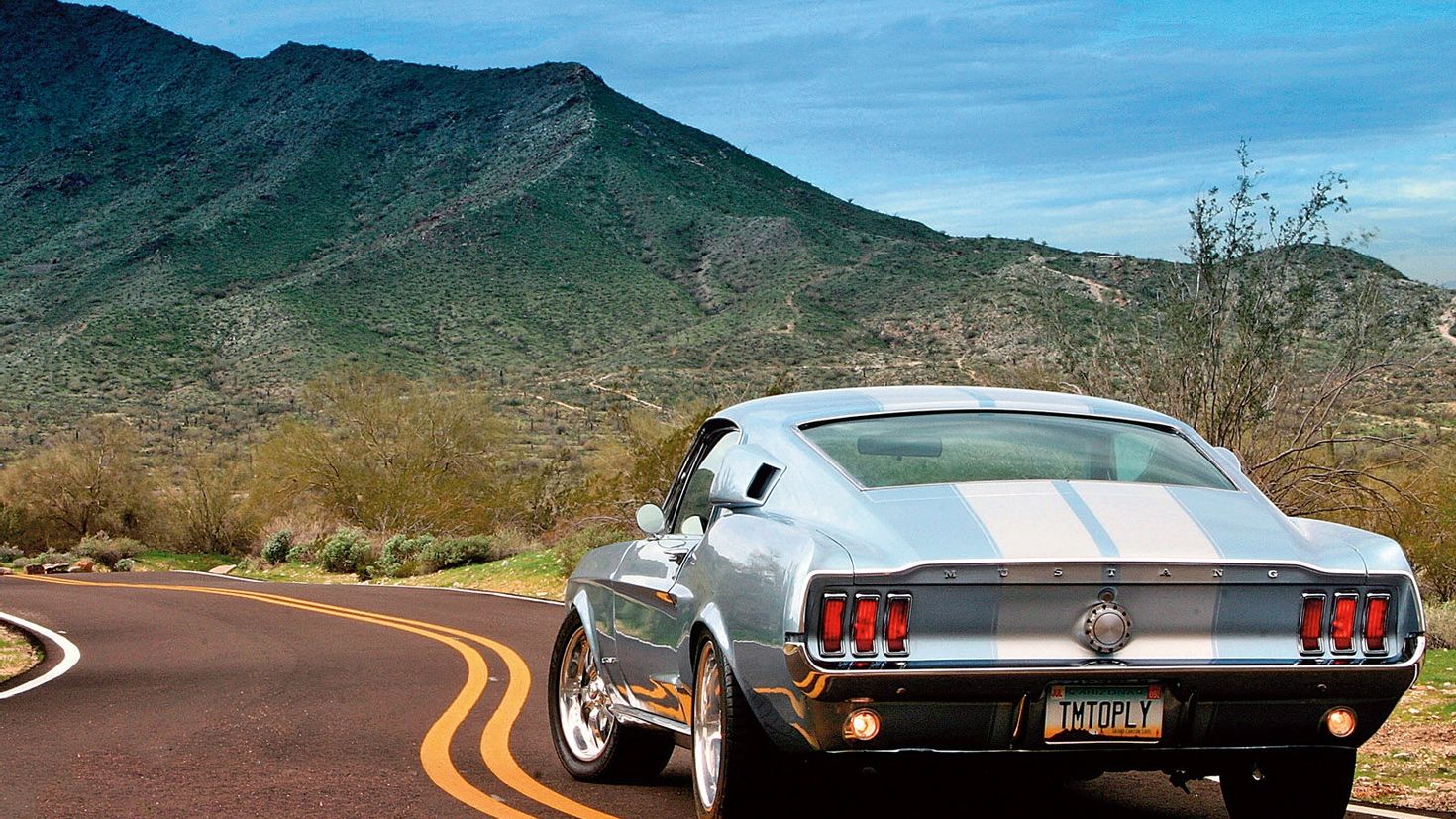 Ford Mustang Fastback 4k