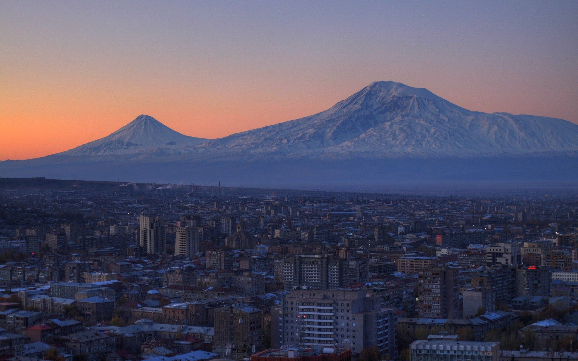 61770壁紙のダウンロード風景, 都市, 家, 山脈, 市, アルメニア, エレバン, アララト-スクリーンセーバーと写真を無料で
