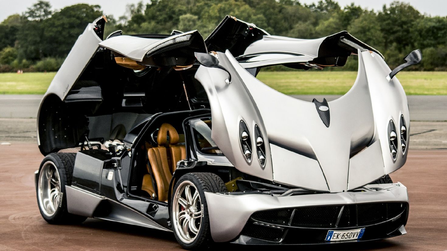 Eng zur. Pagani Huayra. Пагани Хуайра трансформеры. Машиналар. Дунёдаги энг киммат автомобиль.