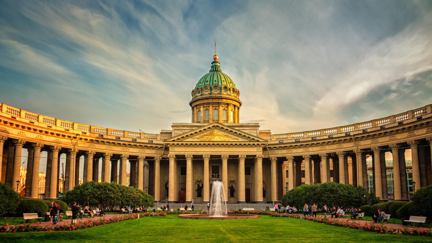 Saint petersburg attractions