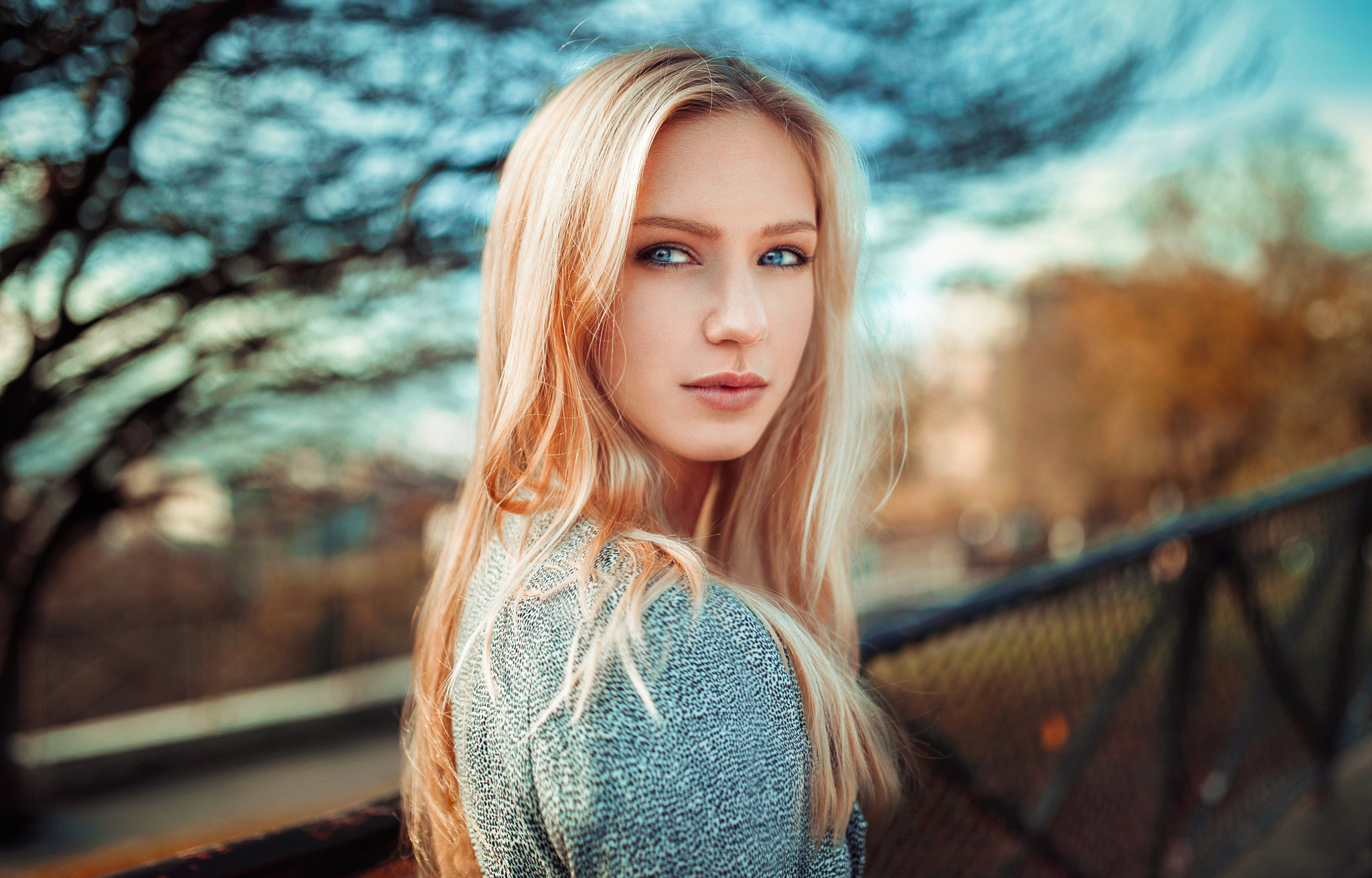 women, model, bokeh, eva mikulski, blonde, blue eyes