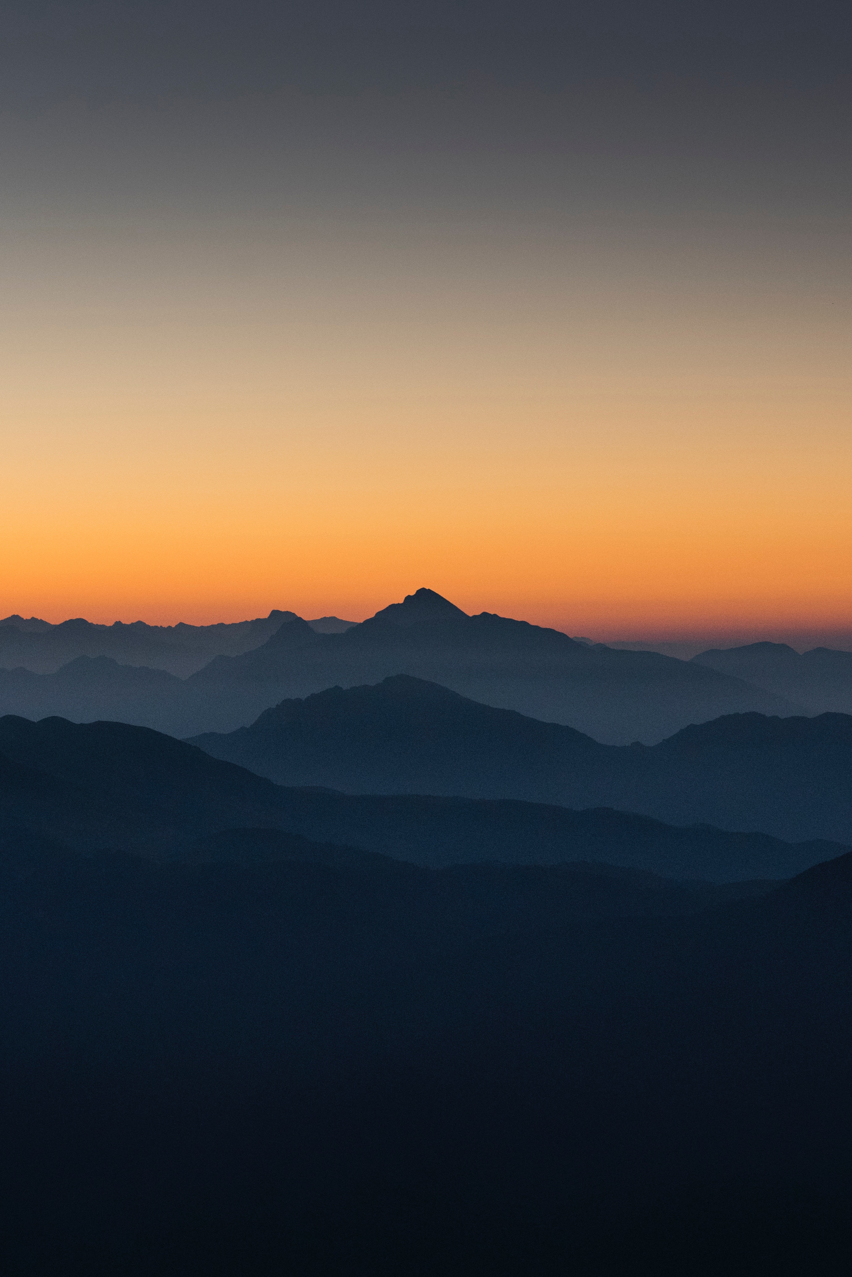 Laden Sie das Mountains, Horizont, Nebel, Umrisse, Umreißt, Silhouetten, Natur, Italien-Bild kostenlos auf Ihren PC-Desktop herunter