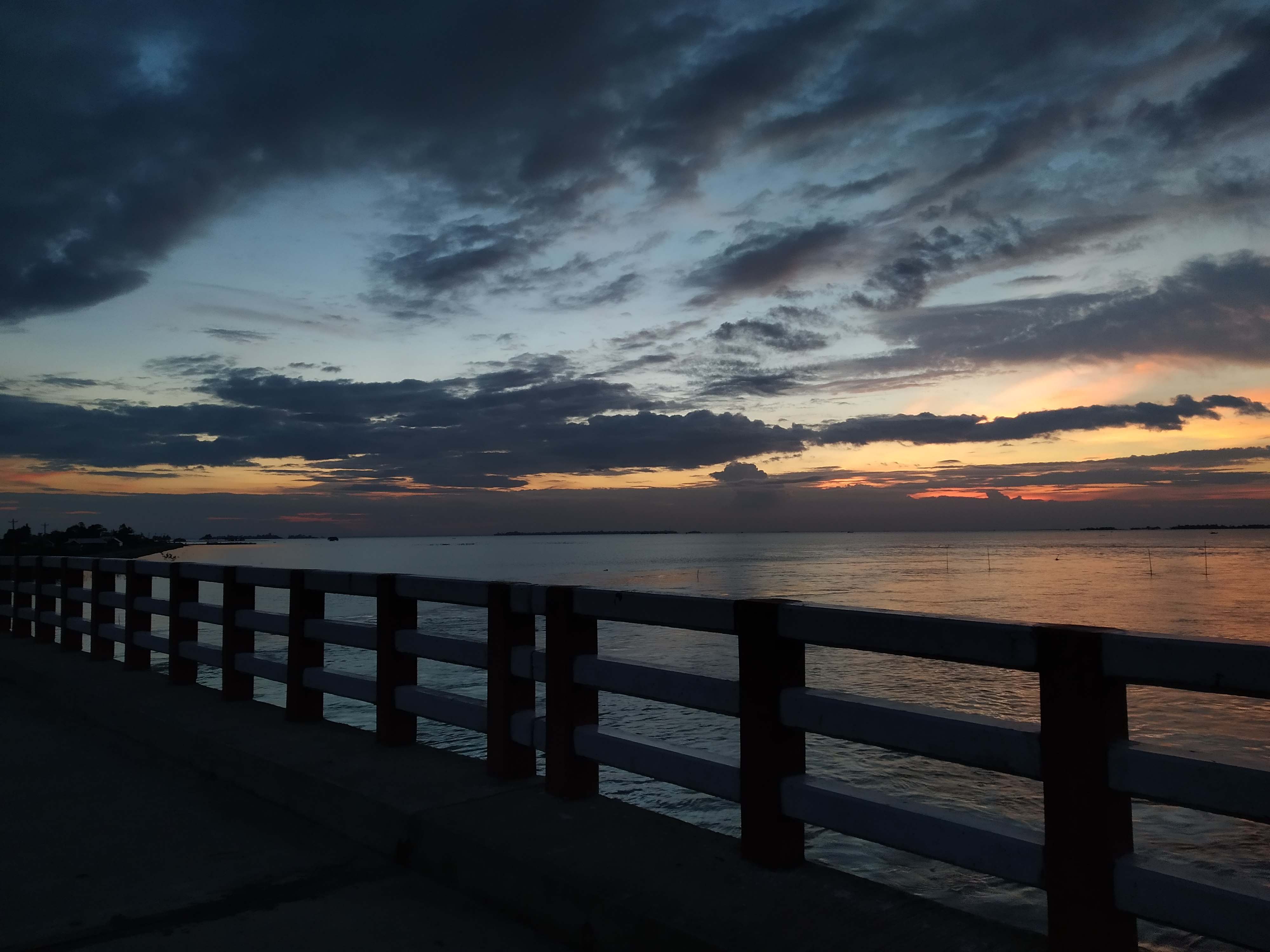 sea, nature, sunset, evening, embankment, quay download HD wallpaper