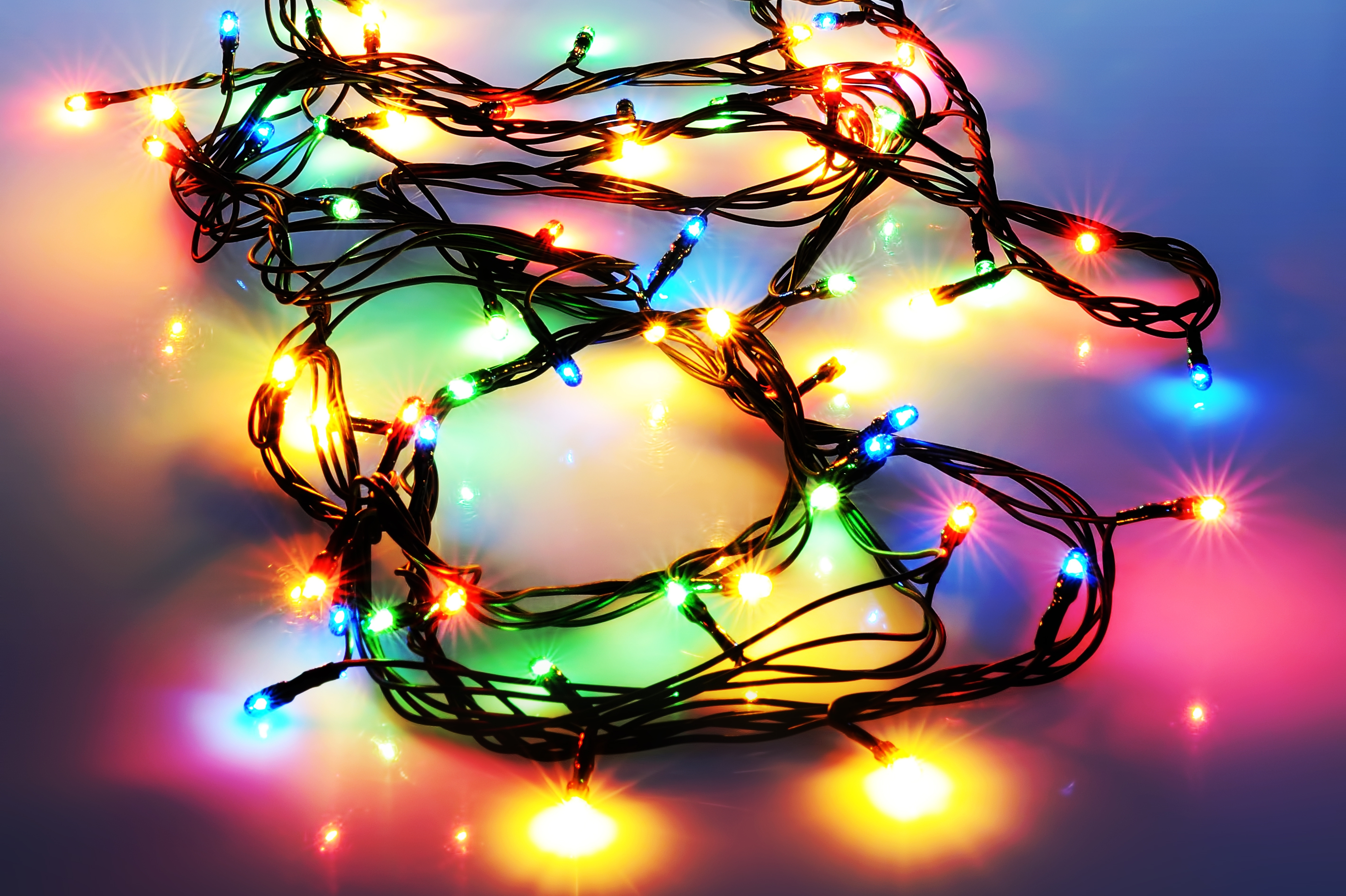 Download mobile wallpaper New Year, Lights, Miscellaneous, Holidays, Miscellanea, Garland, Shine, Christmas, Light for free.