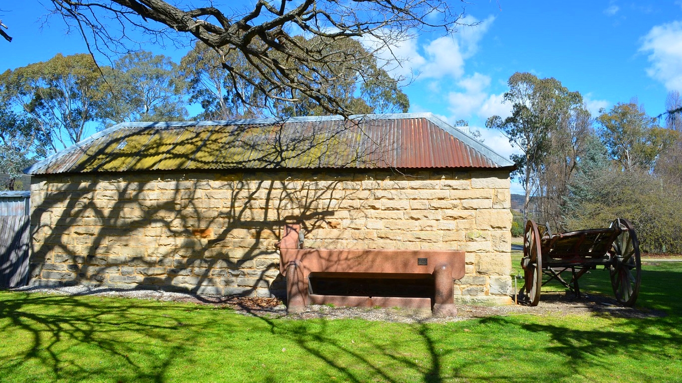 man made, eskbank house, branch, building, cart, house, lithgow