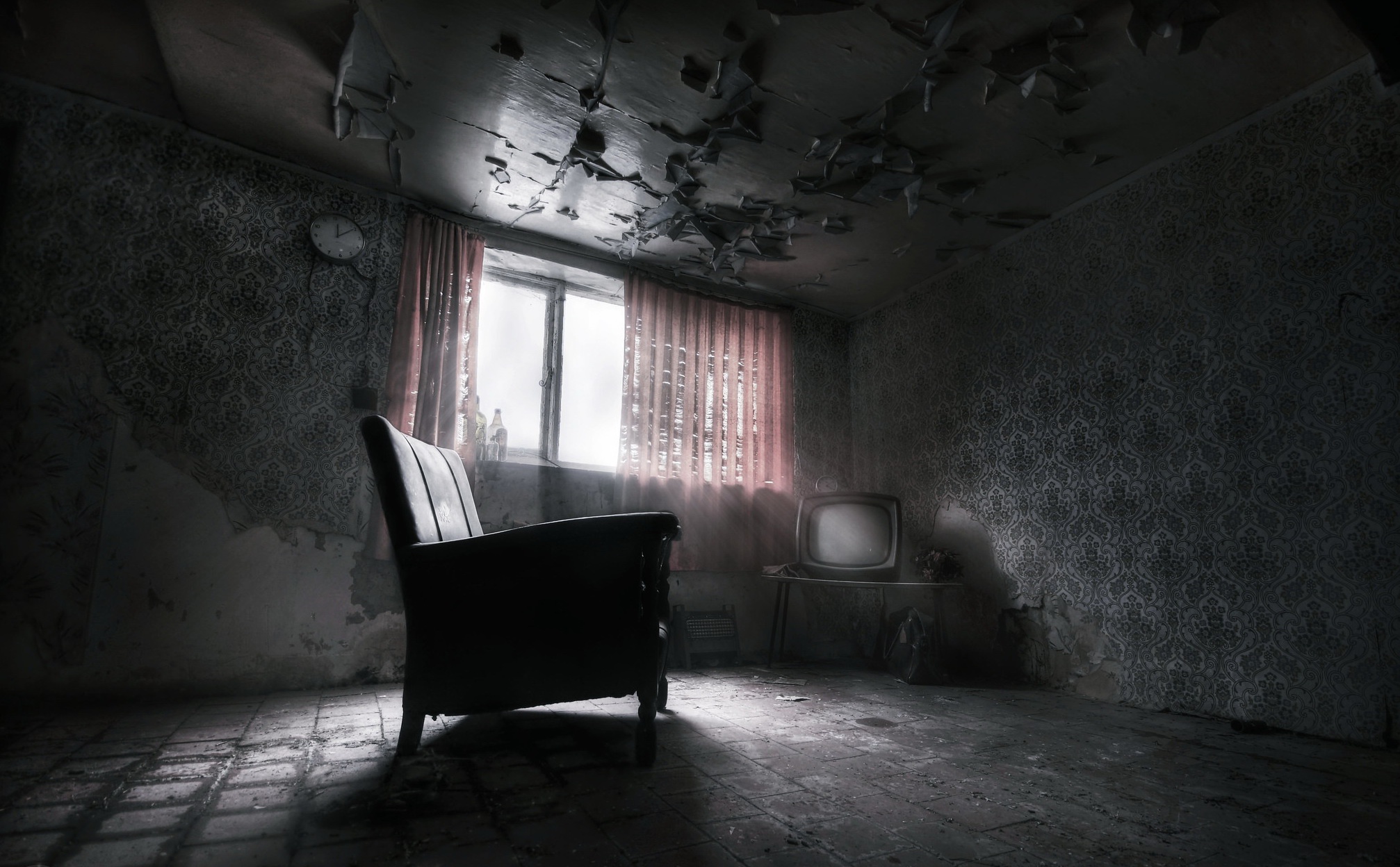 Scary horror house 2. Страшная комната. Мрачная комната. Темная комната. Страшная квартира.