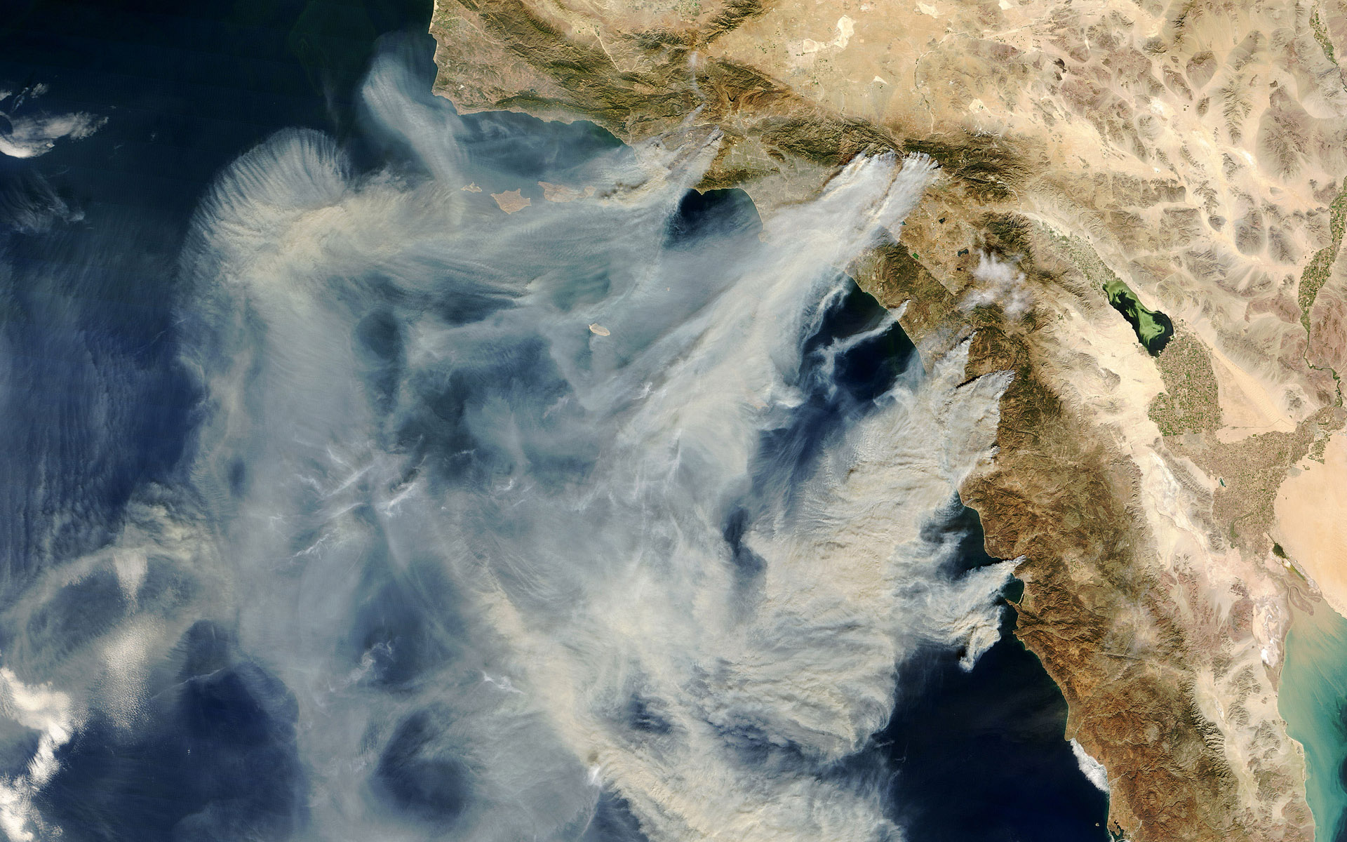 Пожары в Калифорнии снимки со спутника