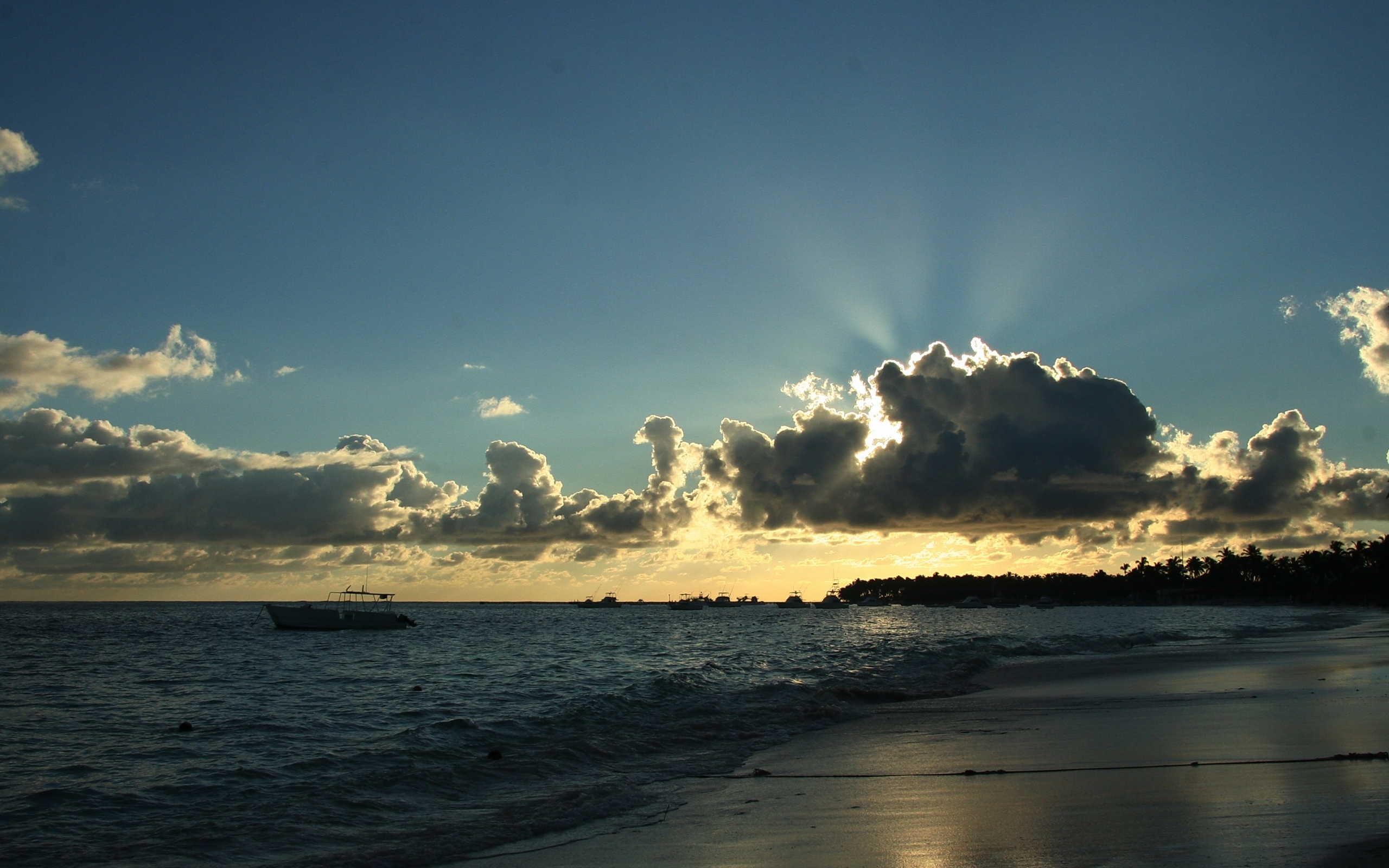 Download mobile wallpaper Beach, Clouds, Sun, Landscape, Sea for free.