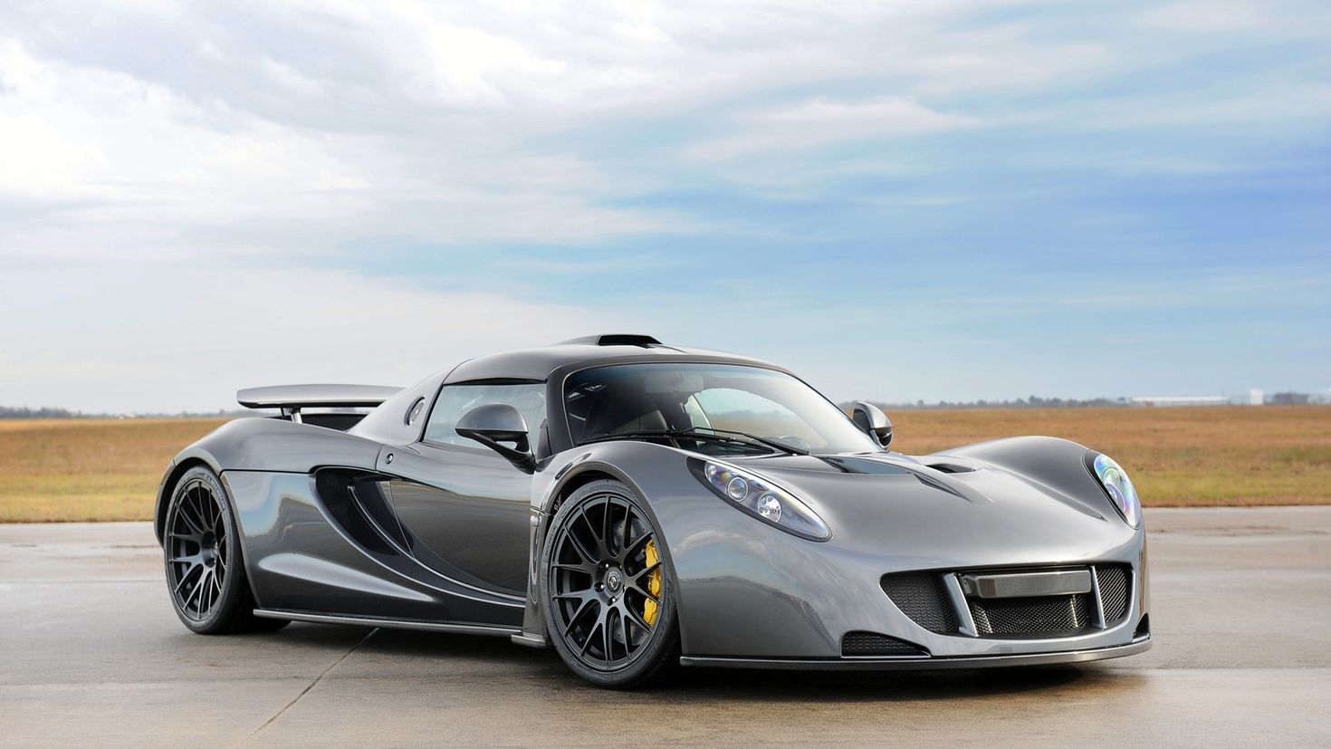 Кавей машина. Машина Hennessey Venom gt. 2012 Hennessey Venom gt. Хеннесси Веном. Лотус суперкар.